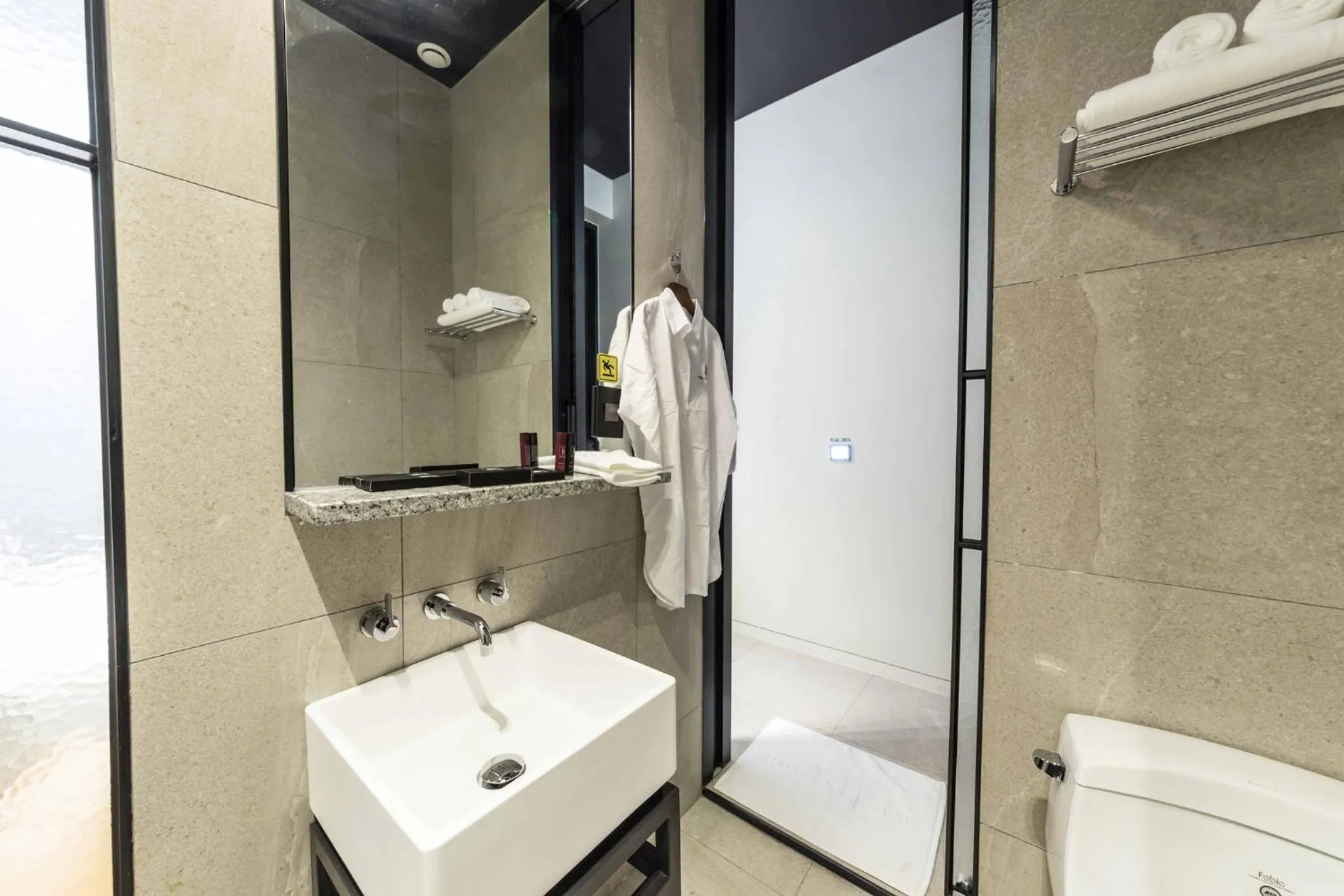 Standard Double Room in Hotel The Artist Dongdaemun