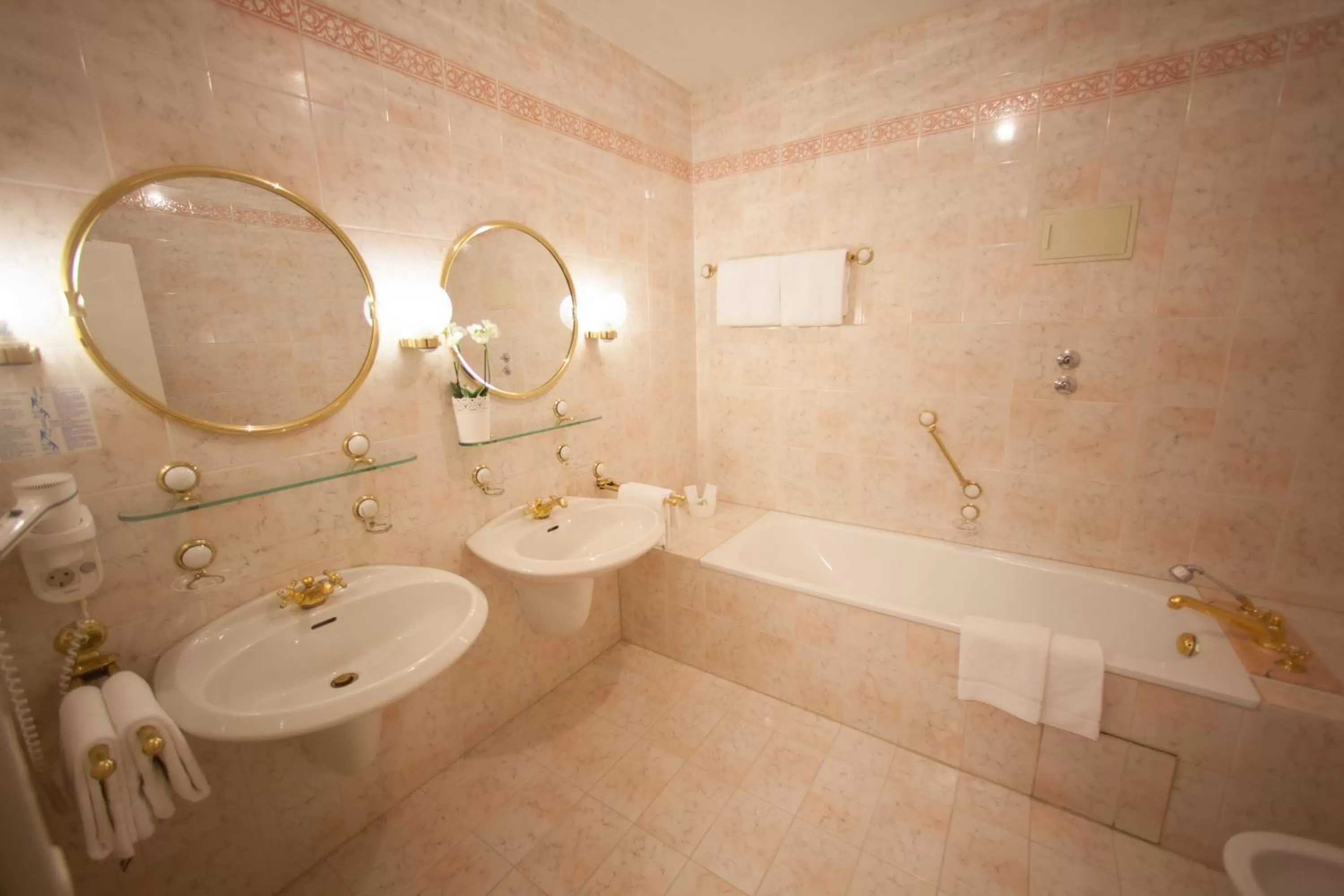 Bathroom in Hotel Wilder Mann