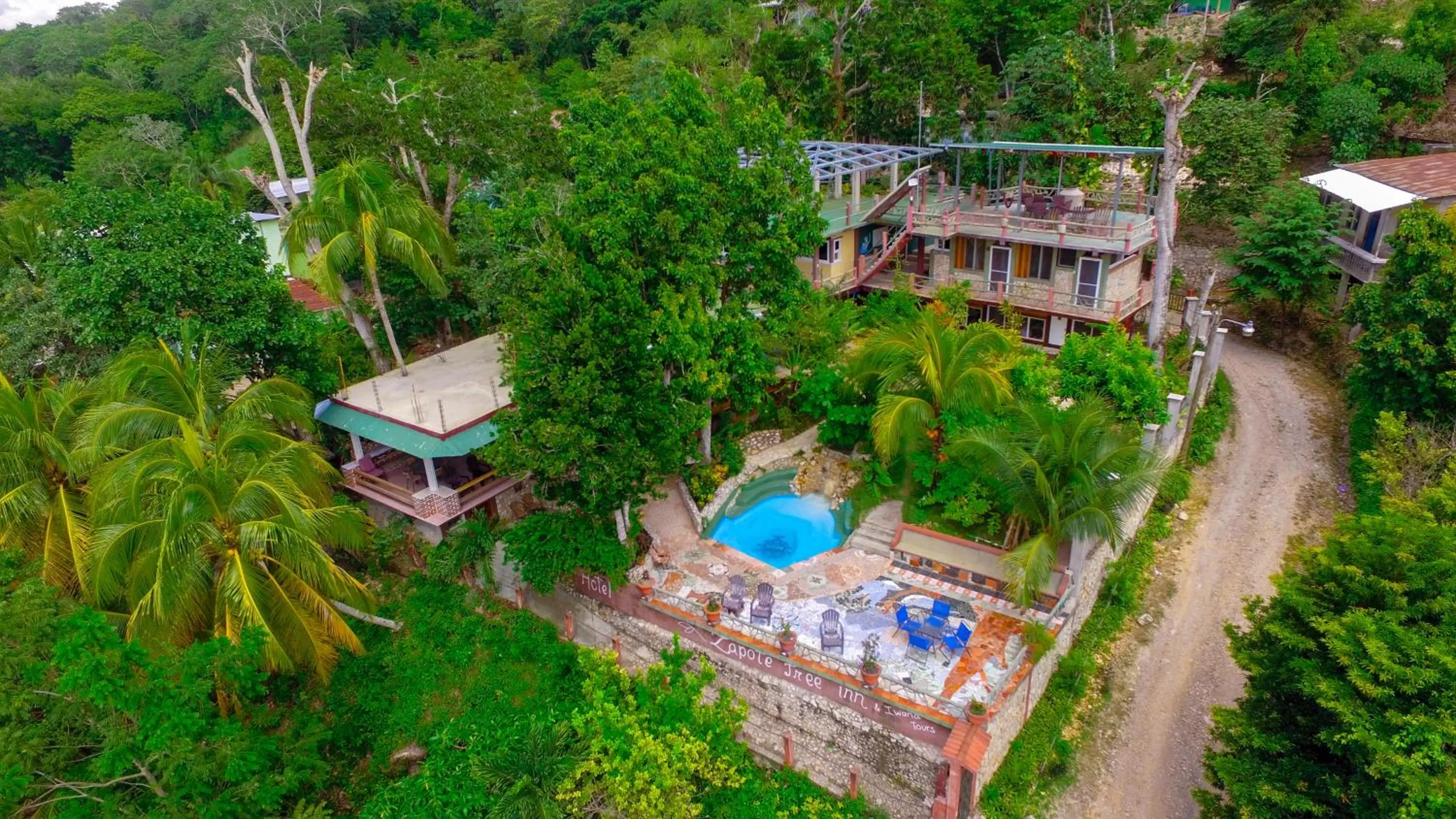 Pool view, Bird's-eye View in Zapote Tree Inn