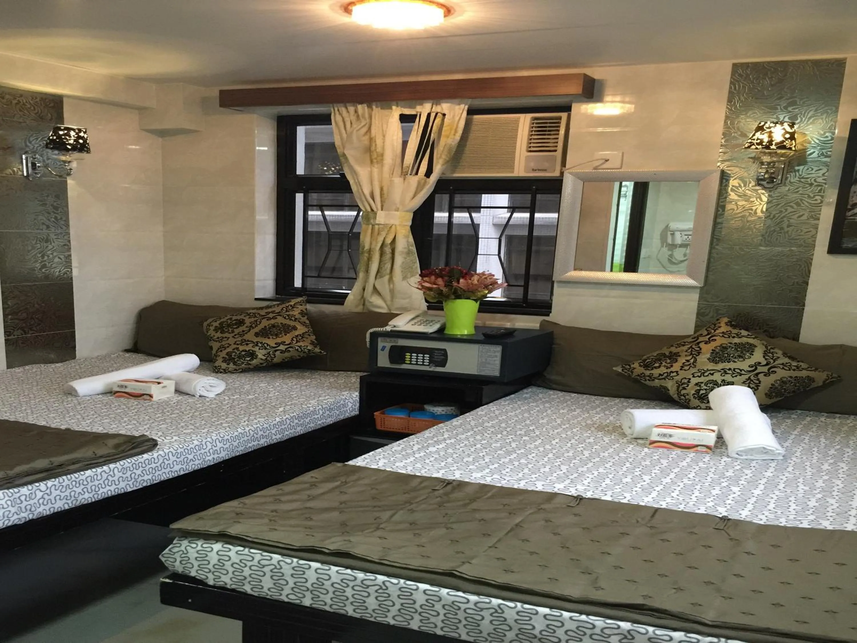 Decorative detail, Bed in Skyview Hostel