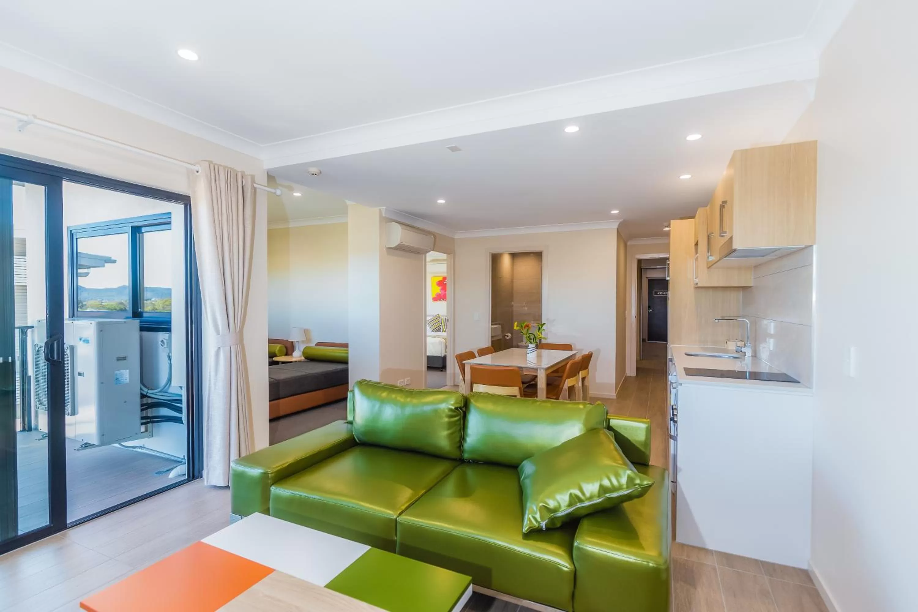 The Windsor, Hotel Rooms & Apartments