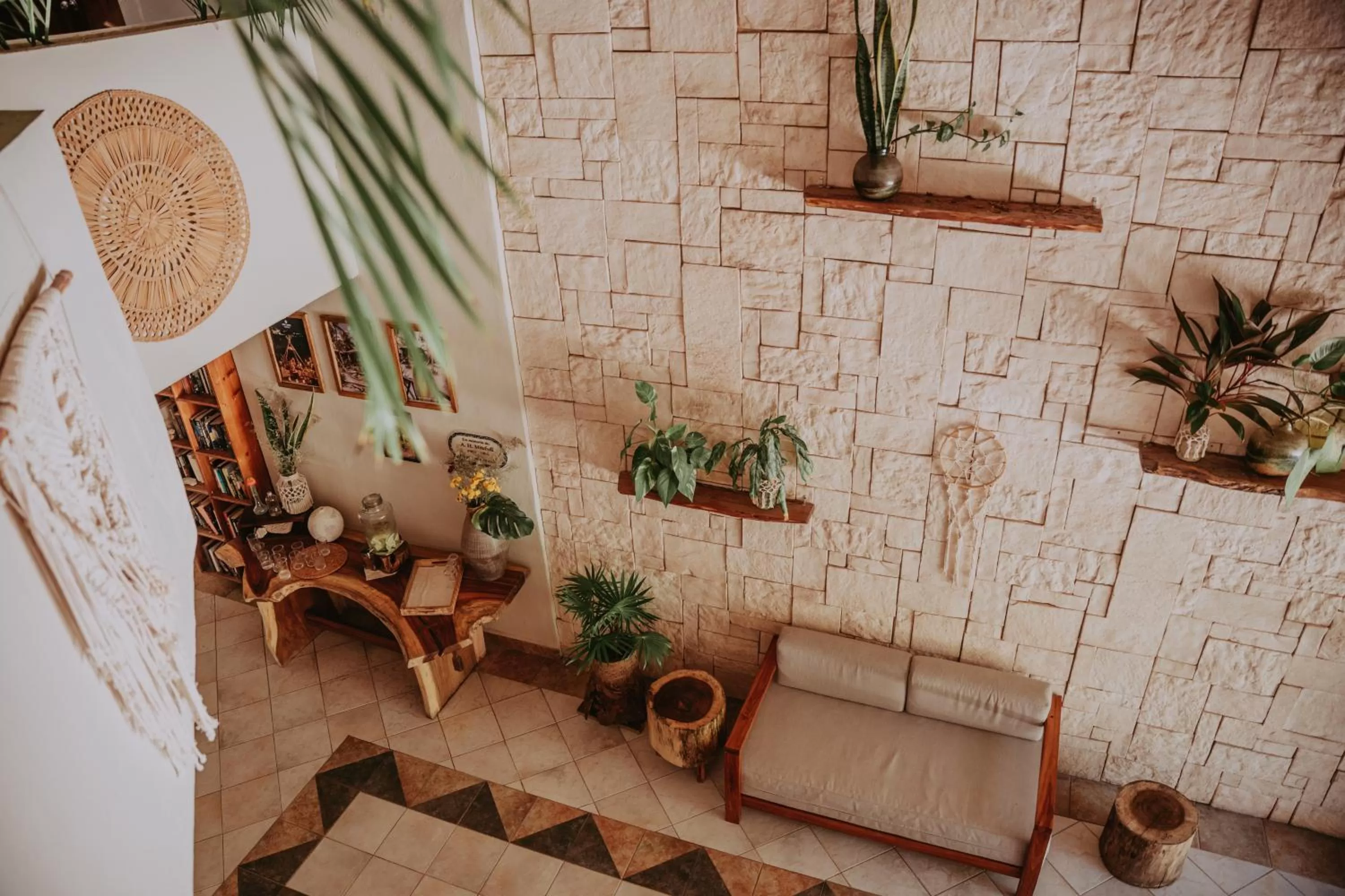 Lobby or reception in Petit Lafitte Beach Front Hotel & Bungalows