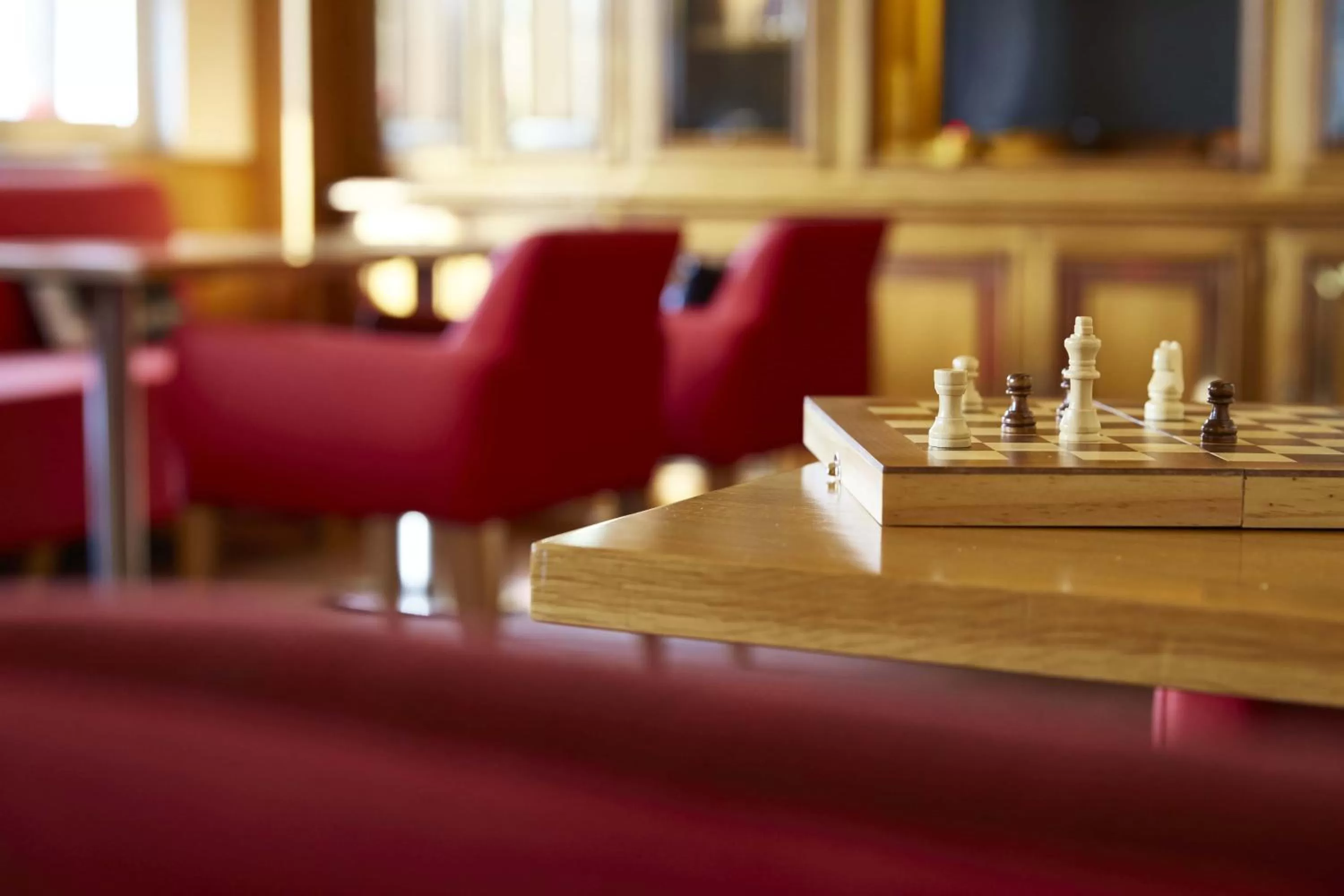 Game Room in Best Western Plus Au cheval Blanc à Mulhouse