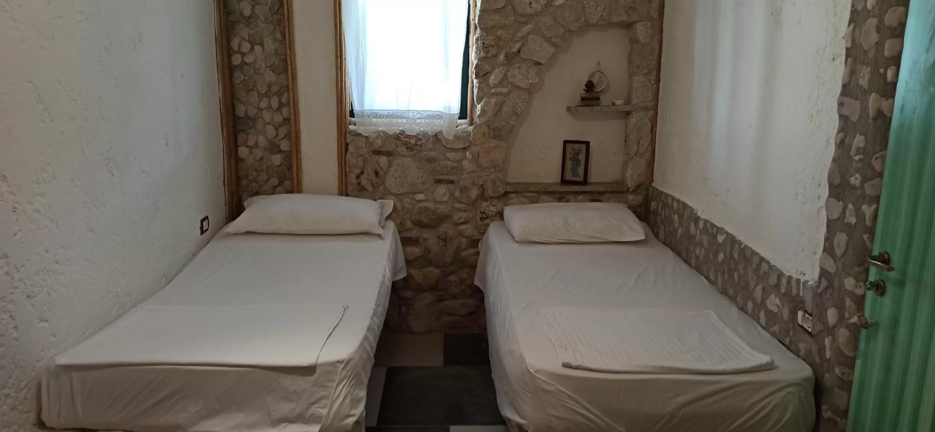 Bed in Maxola's Dream Orikum