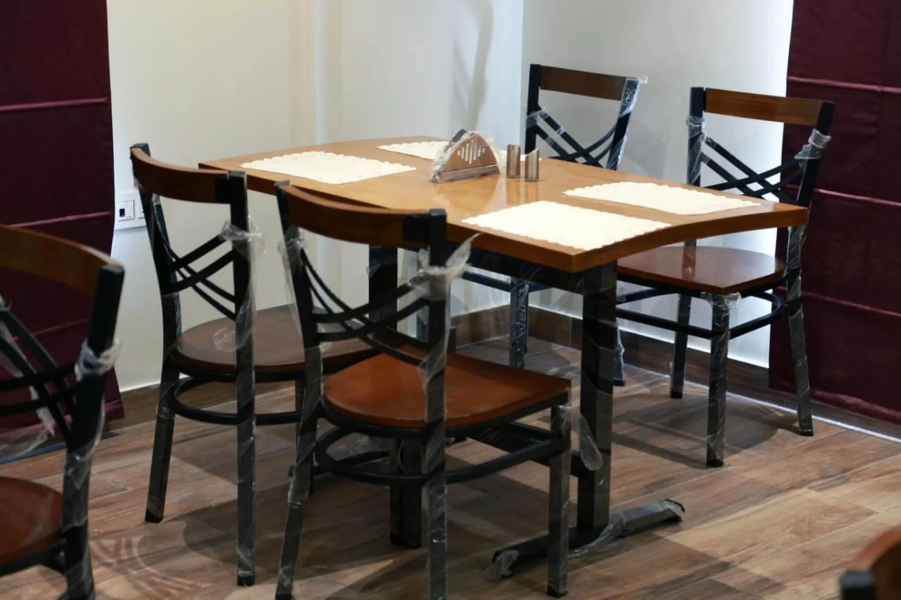 Restaurant/places to eat in Mahaveer Shimla By Royal Collection Hotels