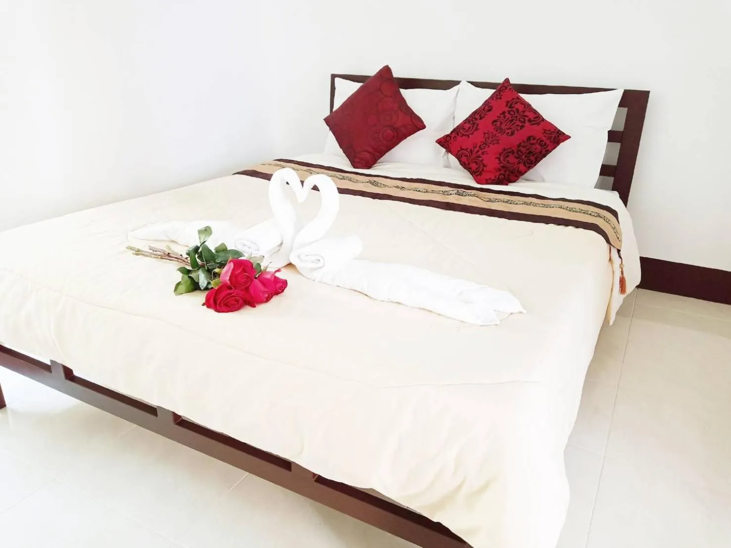 Bed in Rueangrat Hotel