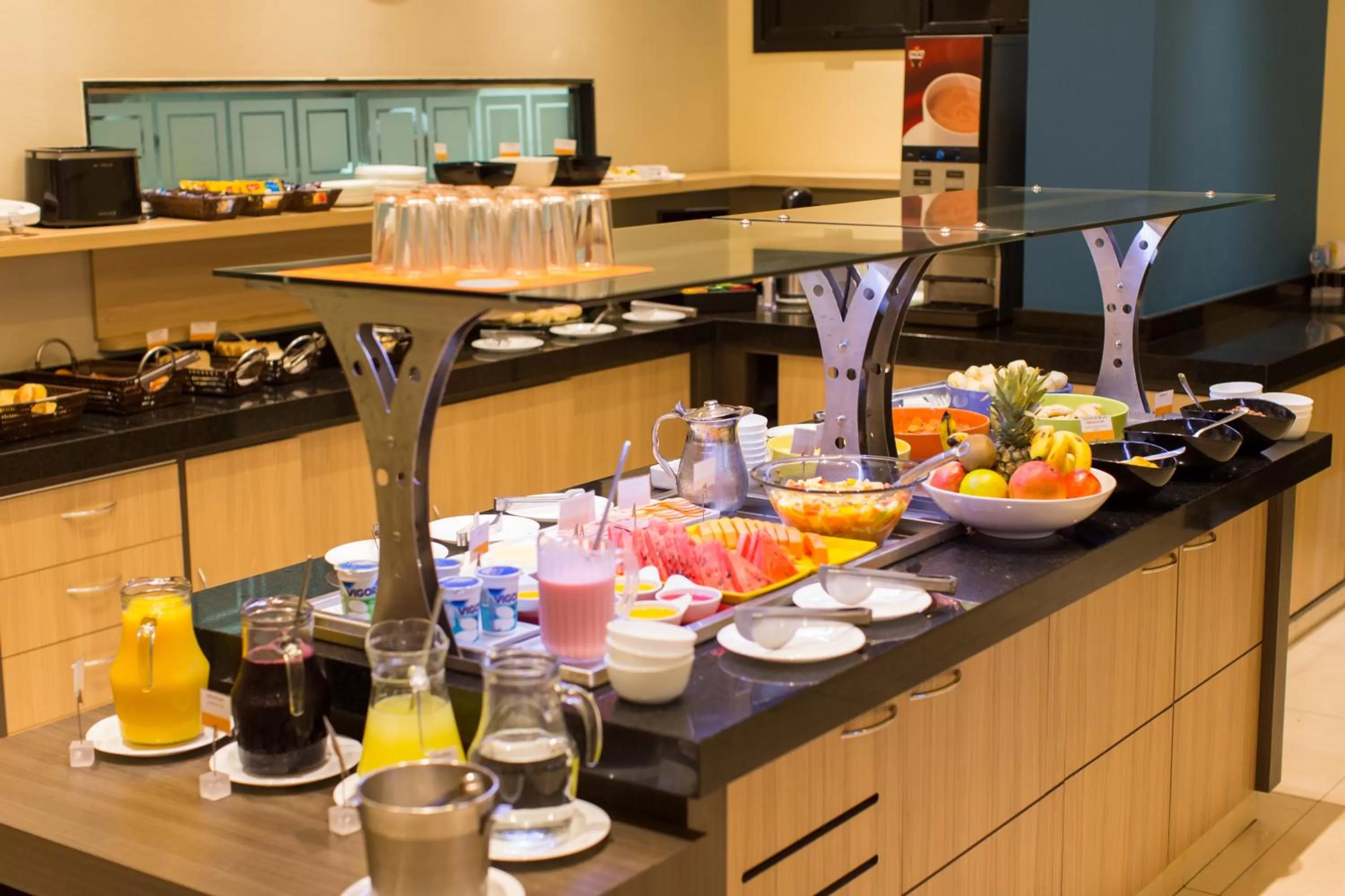 Food in Rio Hotel by Bourbon Curitiba