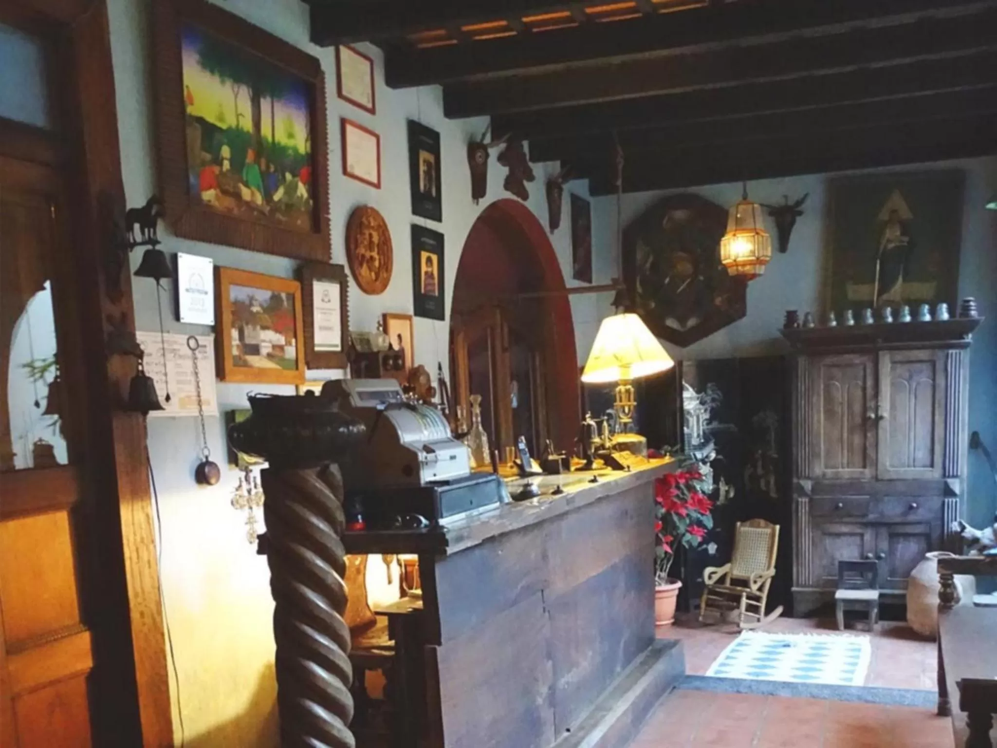 Lobby or reception, Lounge/Bar in Posada San Sebastian