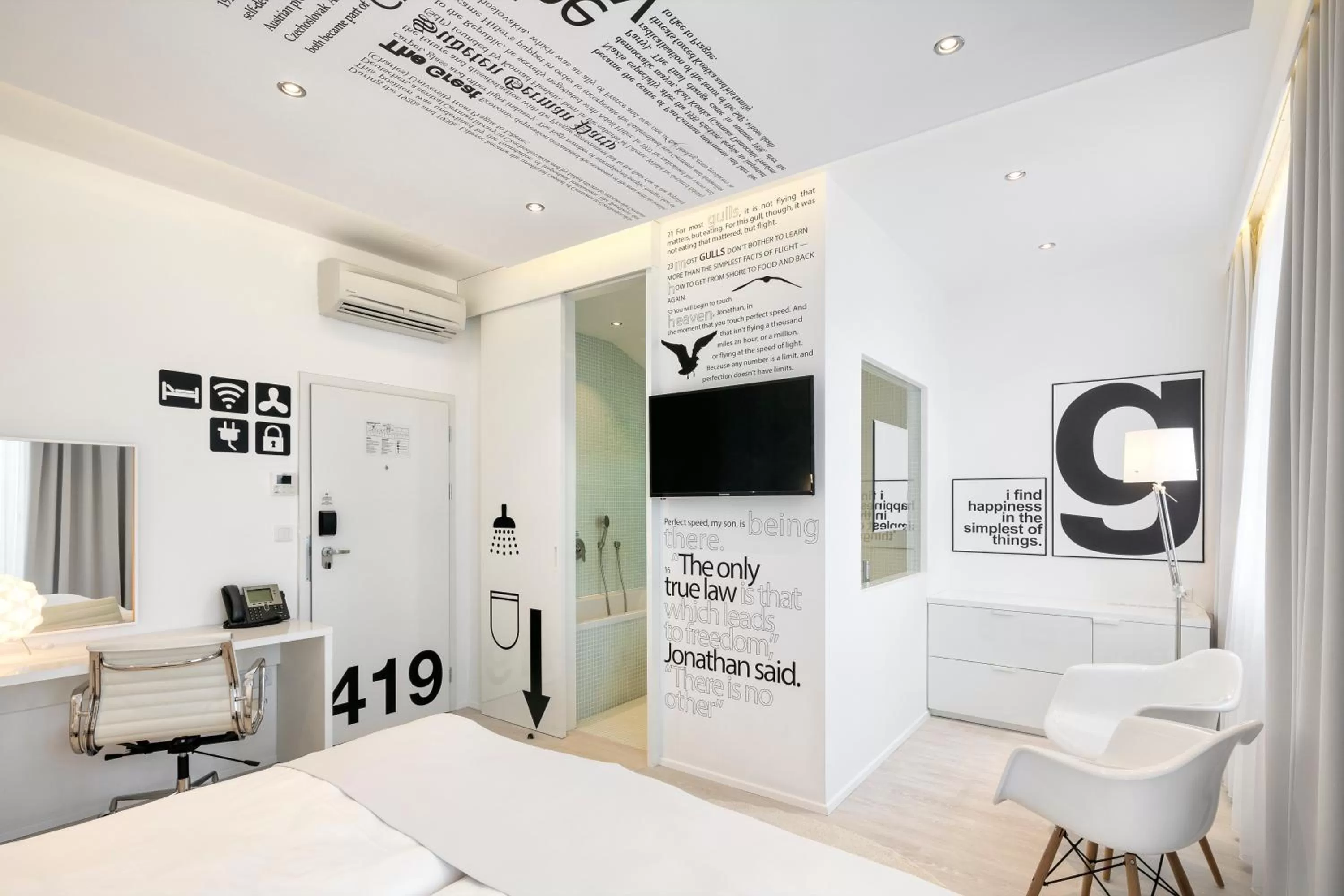 Bedroom in Pytloun Imperial Design Suites