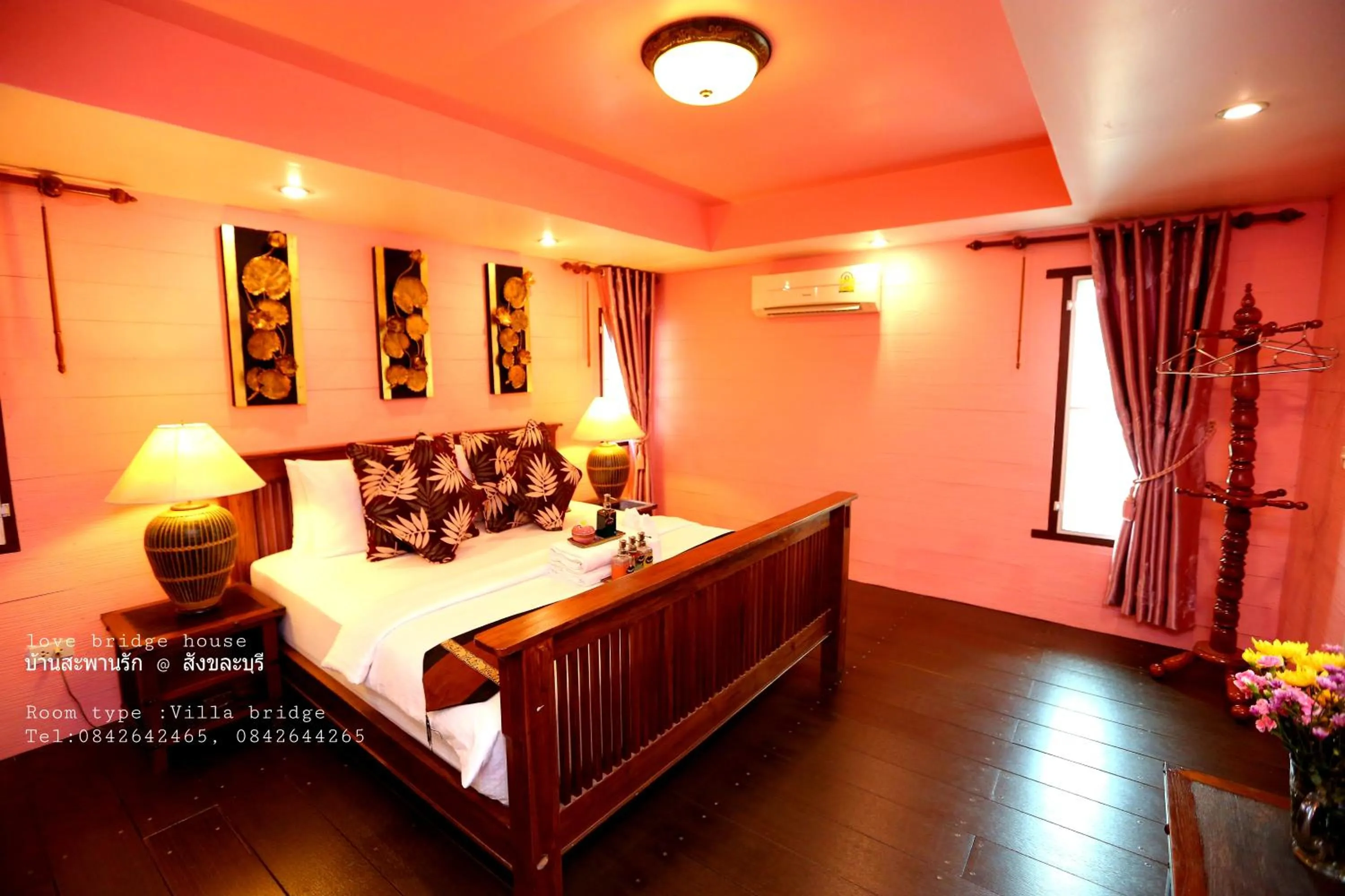 Bed in Love Bridge House บ้านสะพานรัก