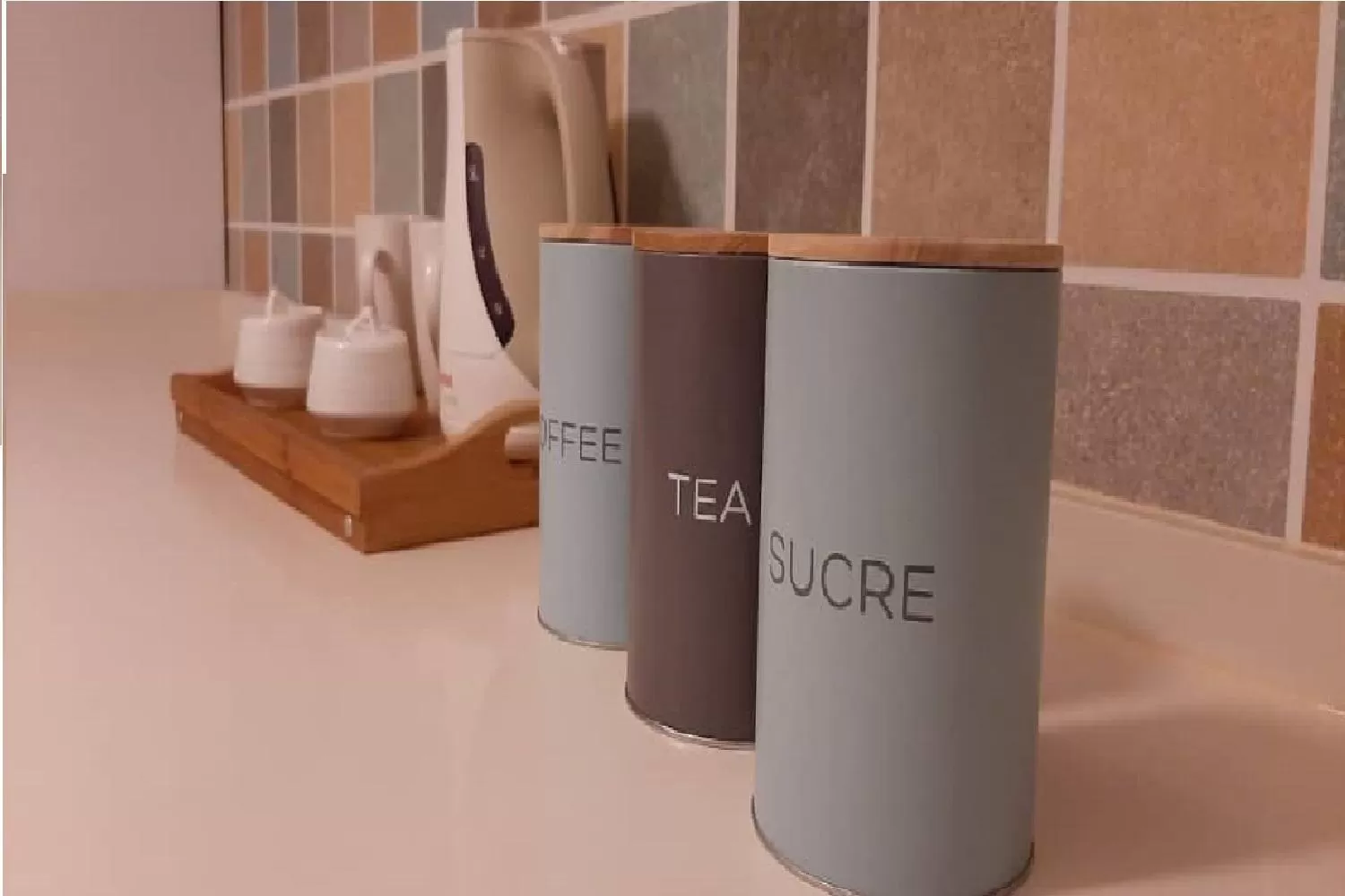 Coffee/tea facilities in Montecito Apartments