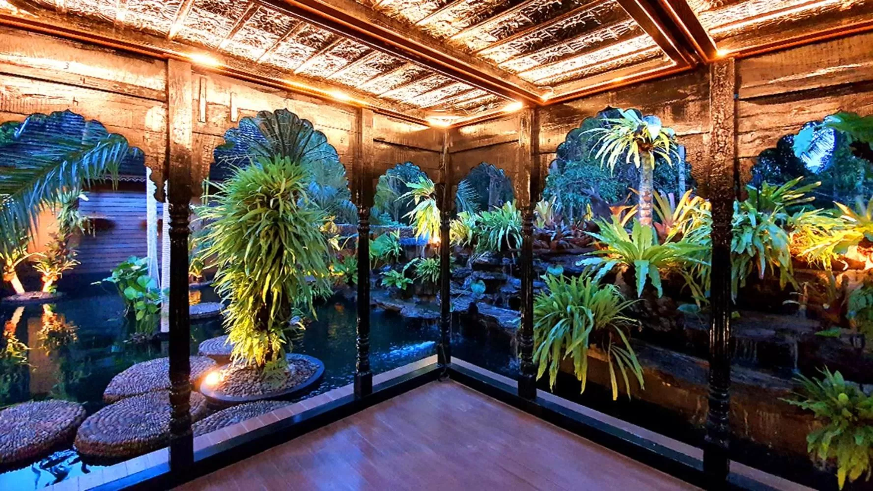 Swimming pool in Baan Habeebee Resort