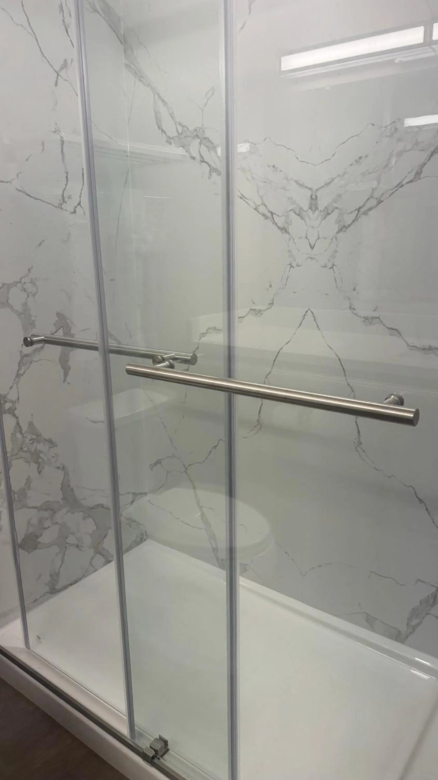 Bathroom in Hotel del SOL