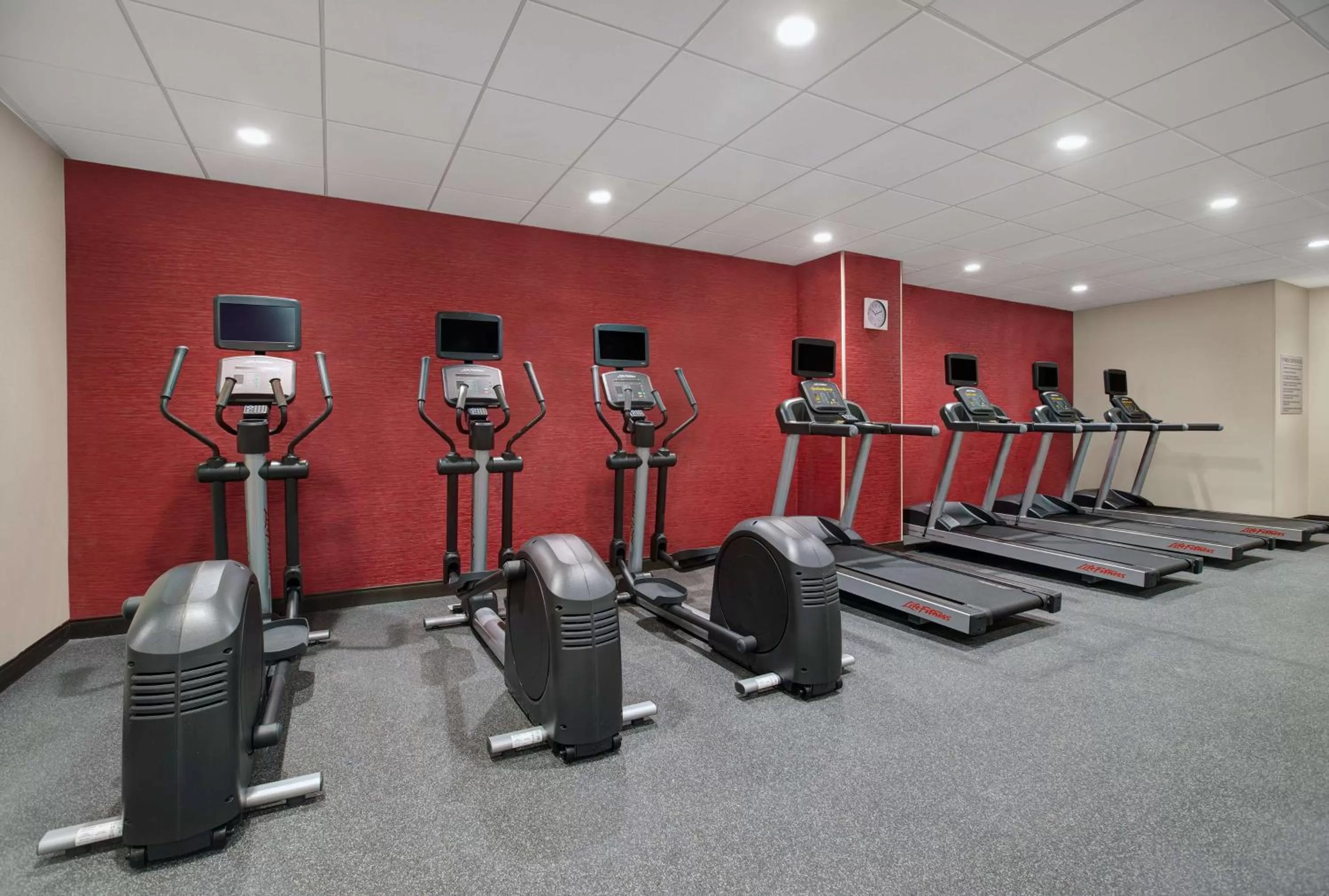 Fitness centre/facilities in Home2 Suites By Hilton Milwaukee Downtown