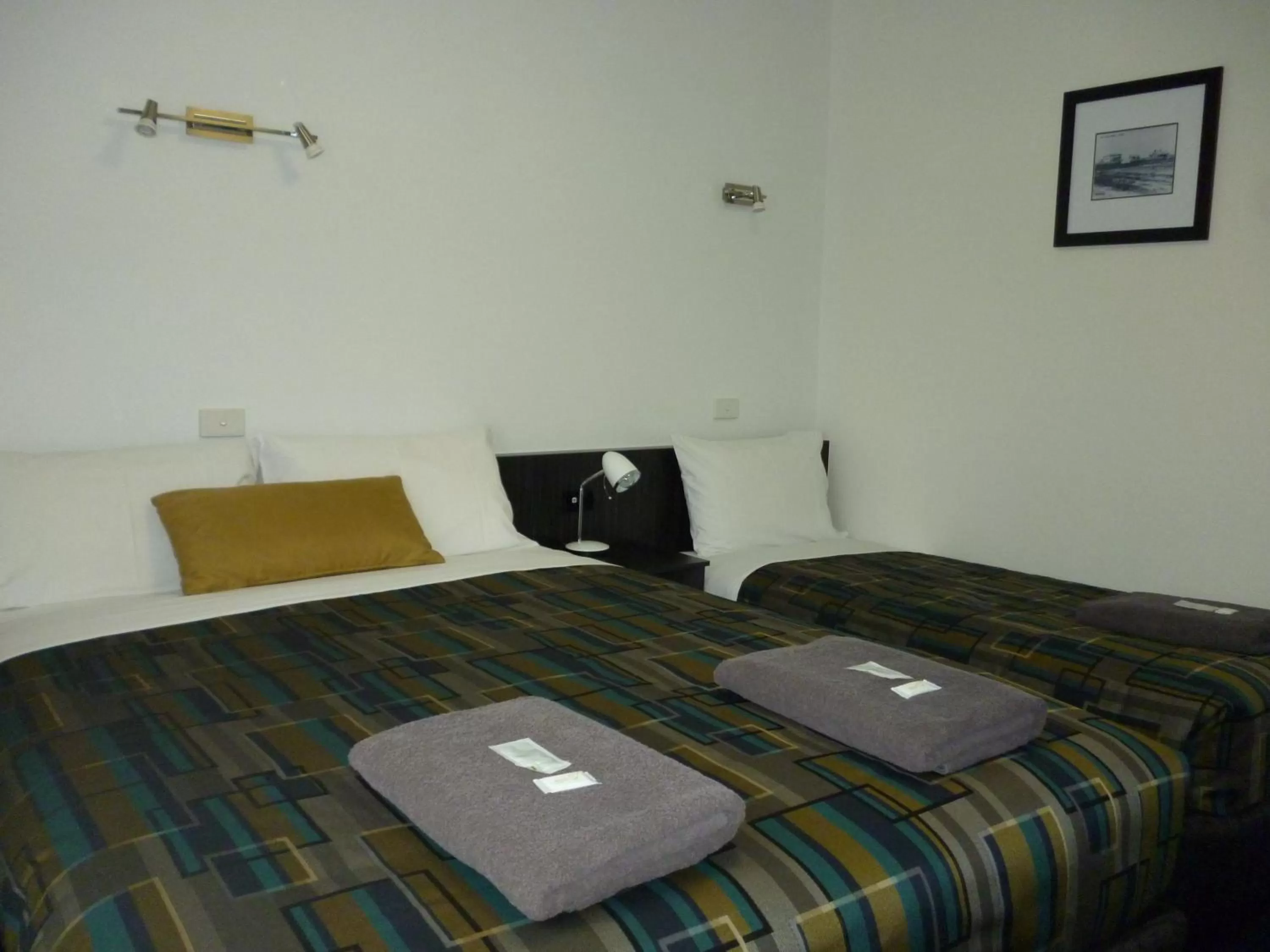 Bedroom, Bed in Otway Gate Motel