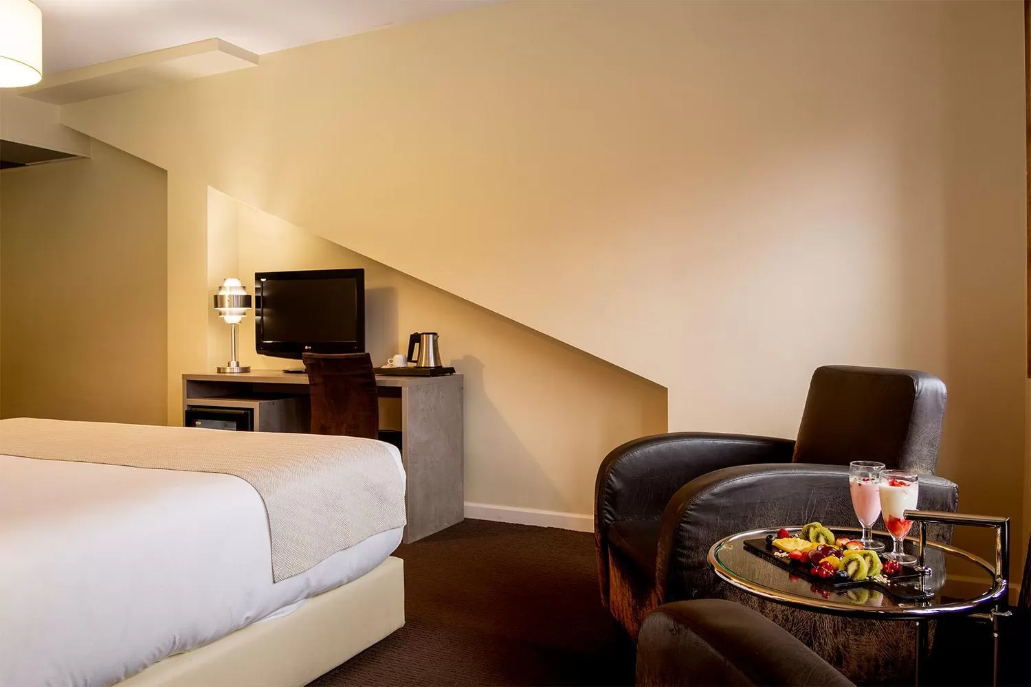 TV and multimedia in Ikonik Plaza Mercado