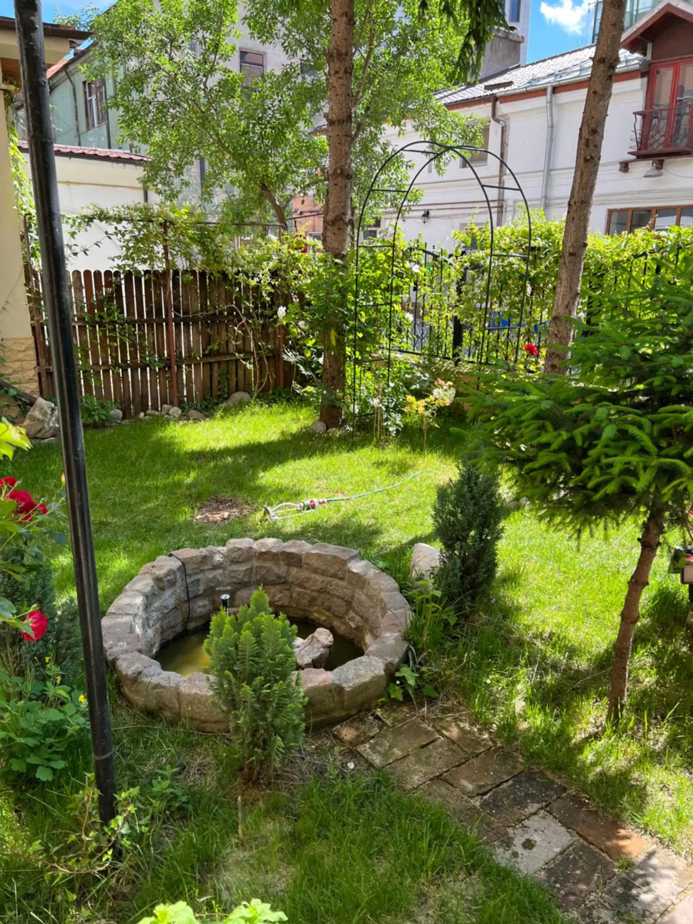 Spring in Hotel Boutique Cathedral Plaza Residences room for rent downtown