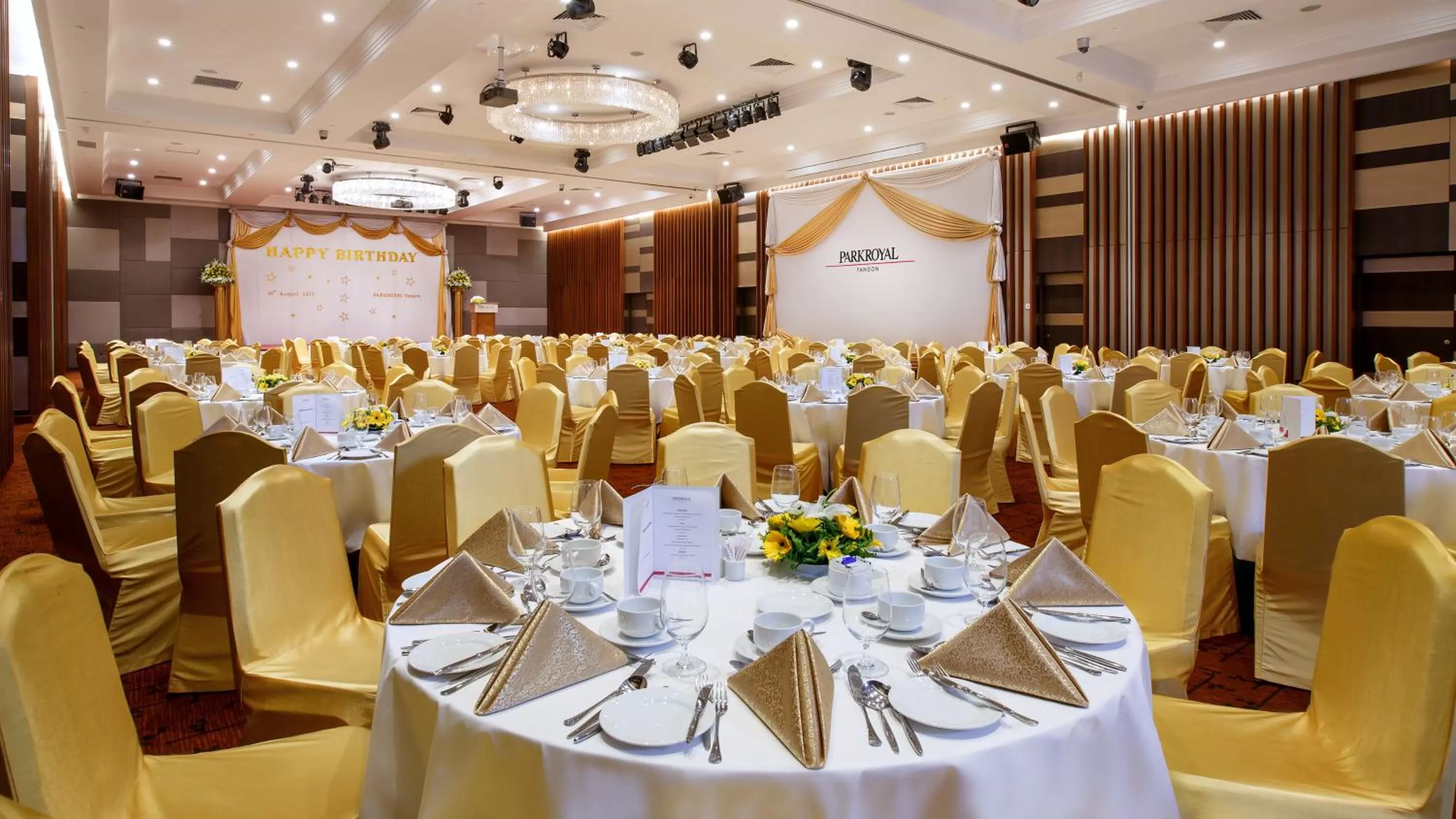 Banquet/Function facilities in PARKROYAL Yangon