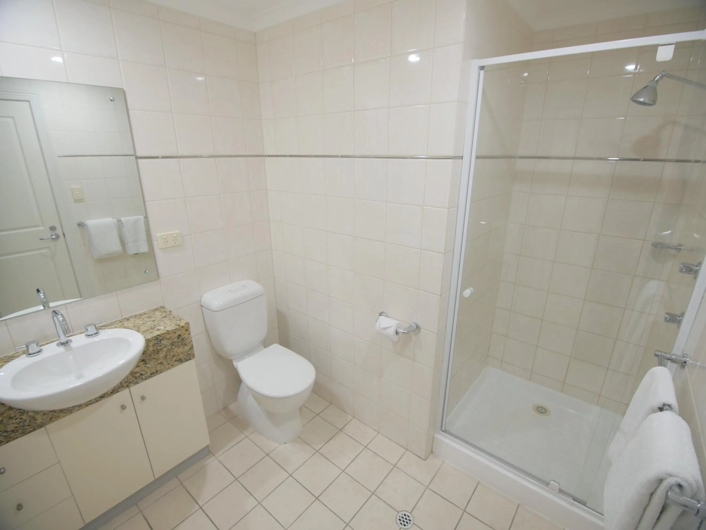 Shower, Bathroom in Quality Apartments Adelaide Central