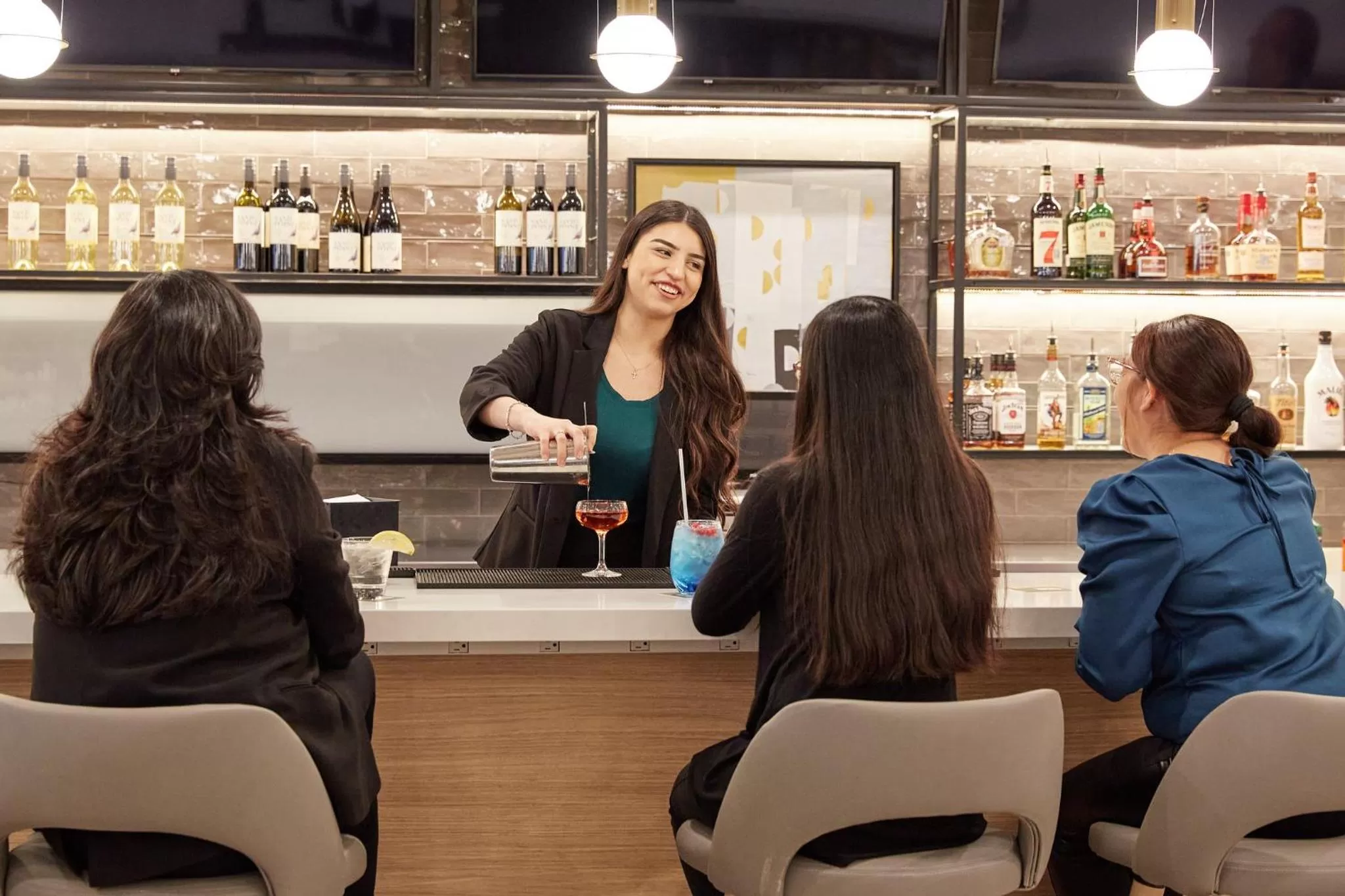 Lounge or bar in Holiday Inn Fort Worth - Alliance by IHG