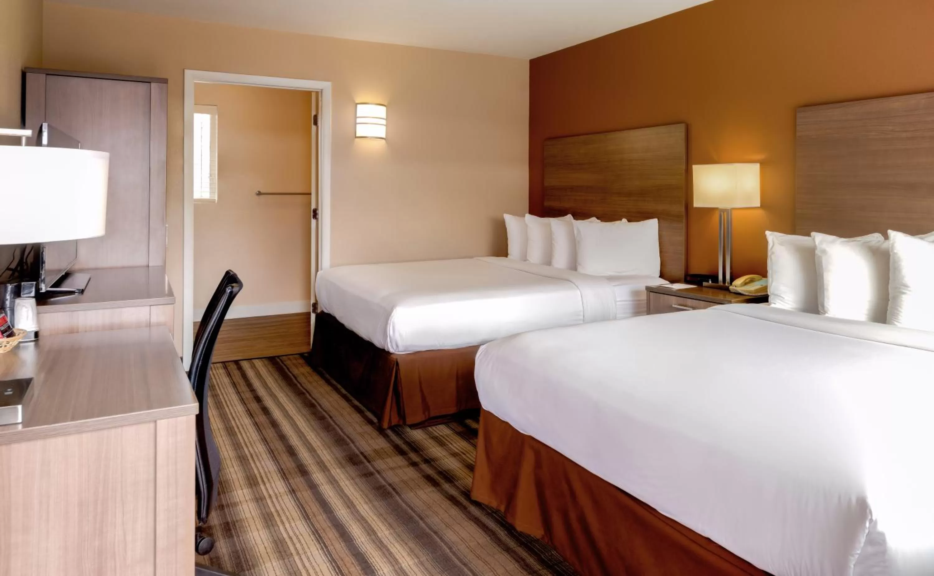 Bed in Boulder University Inn