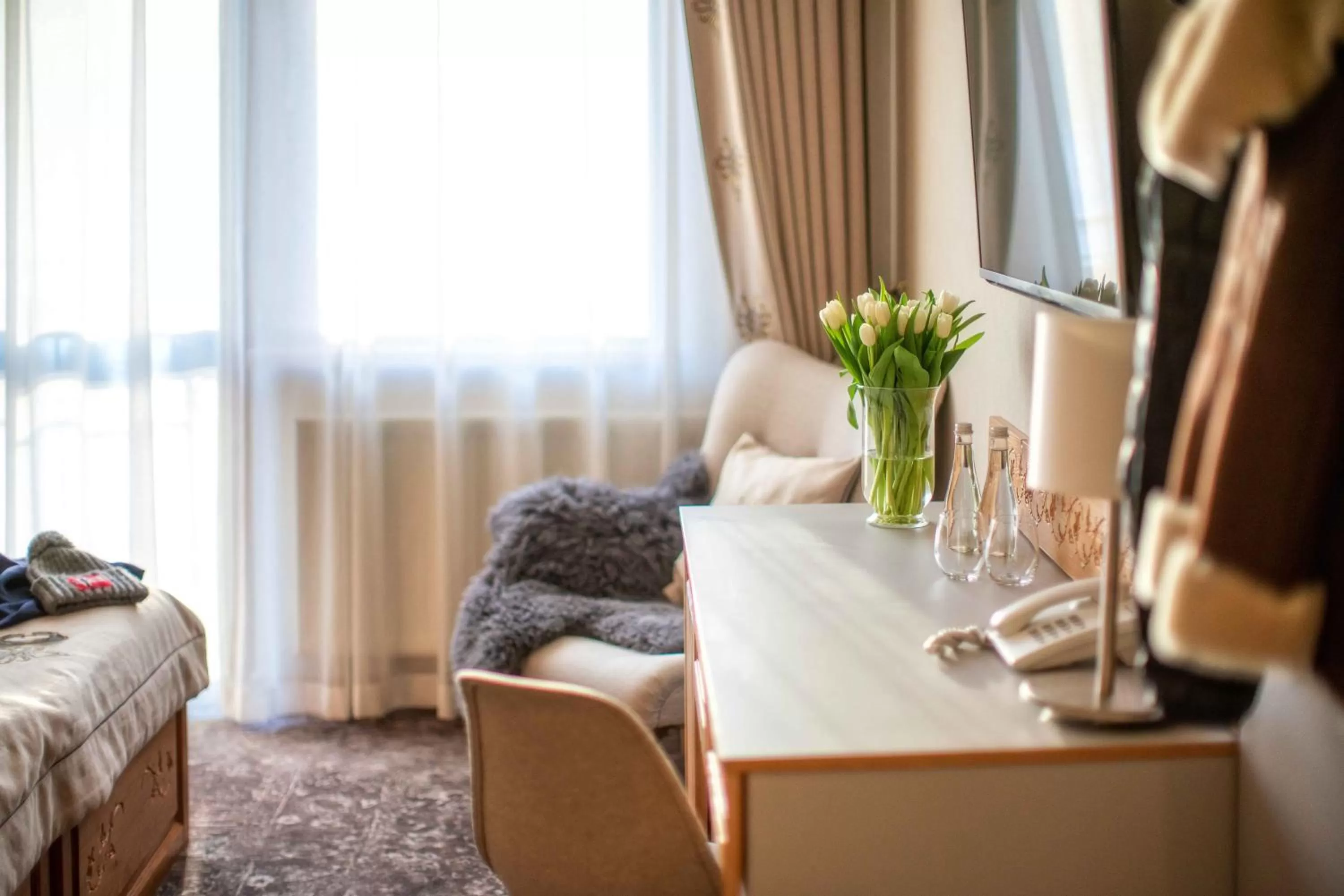 Photo of the whole room, Bed in Gold Hotel