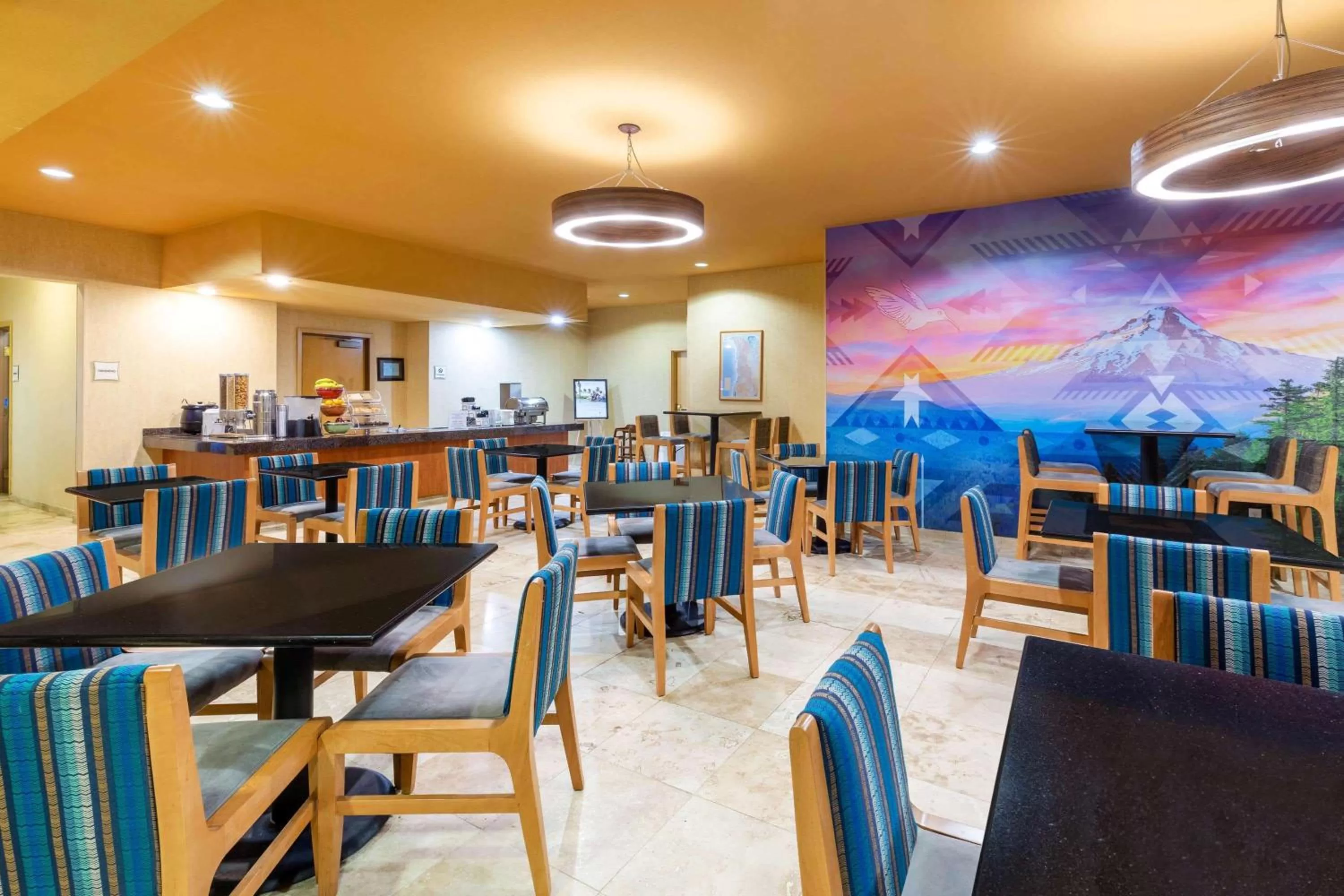 Restaurant/places to eat in La Quinta by Wyndham Vancouver