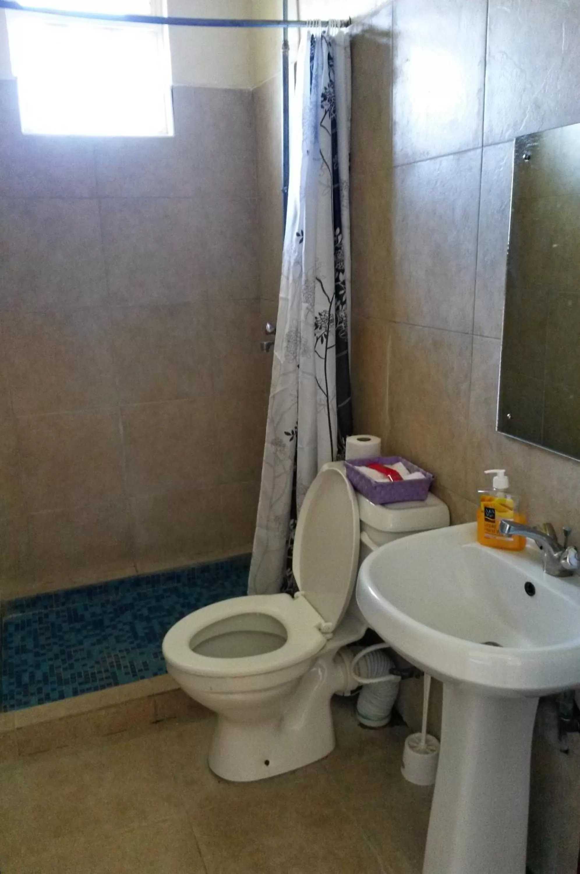 Shower, Bathroom in Mwanzo Lodge