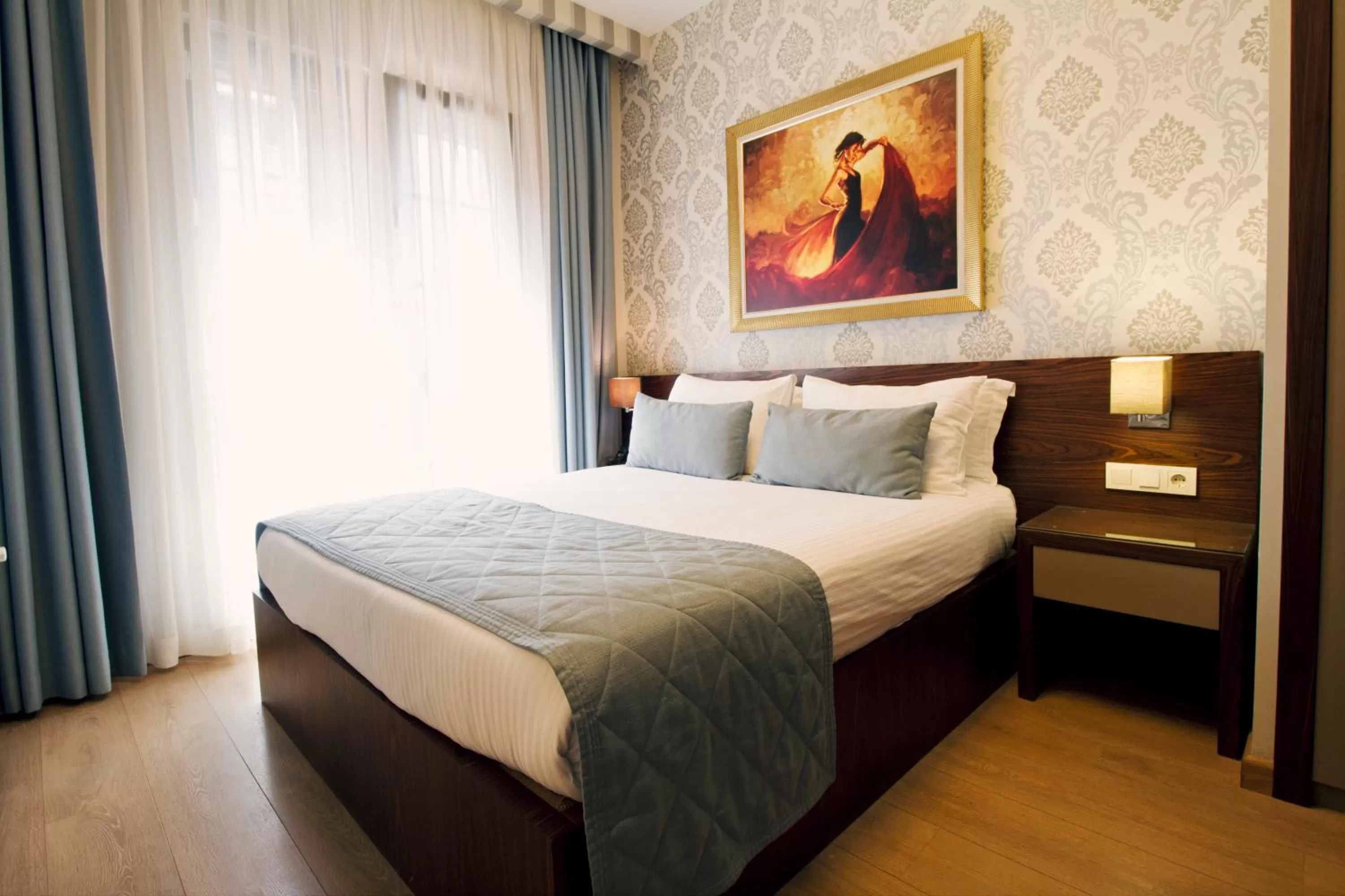 Bedroom in Beyoglu Suites Hotel