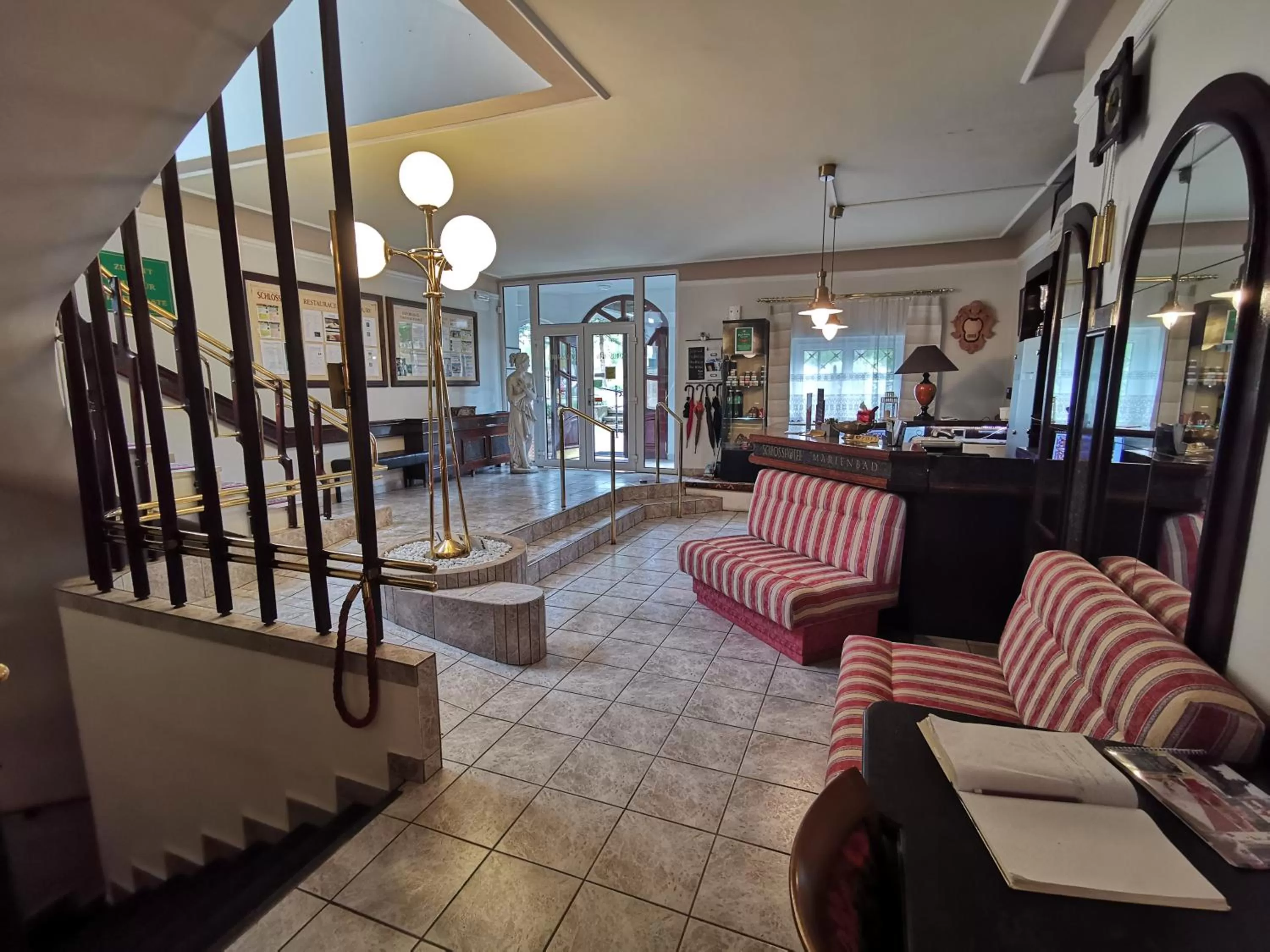 Lobby or reception in Schlosshotel Marienbad