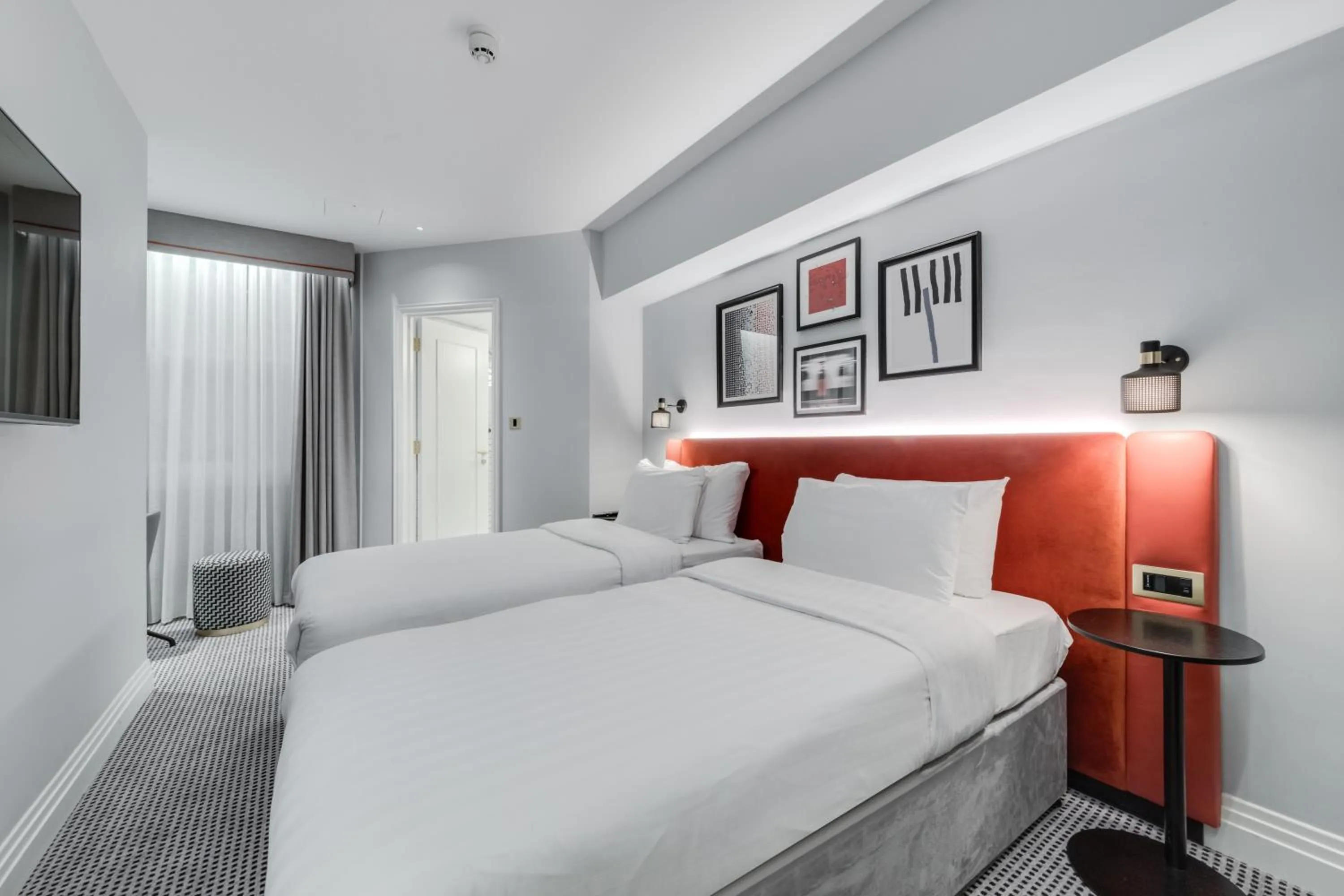 Bedroom, Bed in Best Western The Boltons