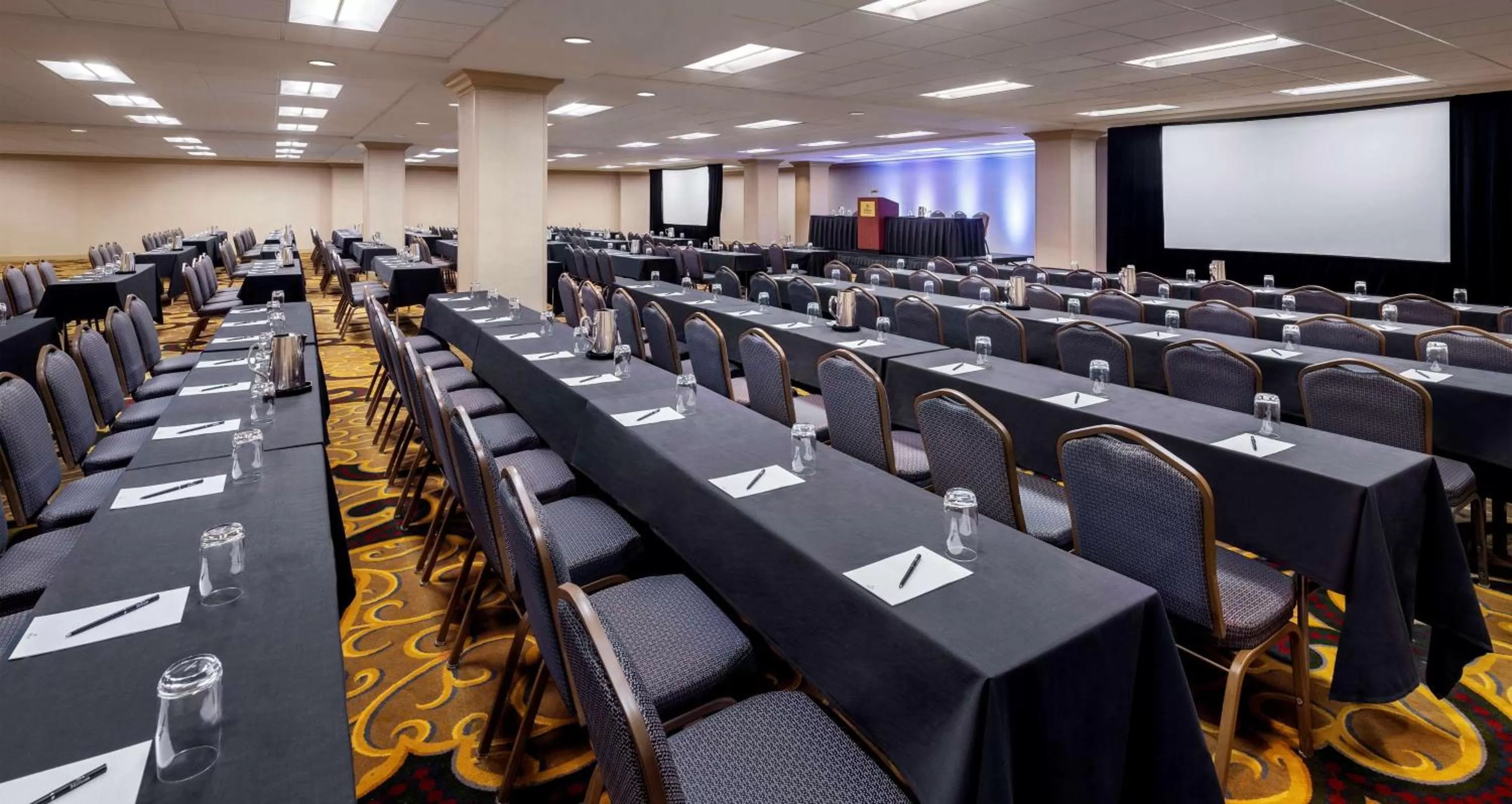Meeting/conference room in Hilton Indianapolis Hotel & Suites