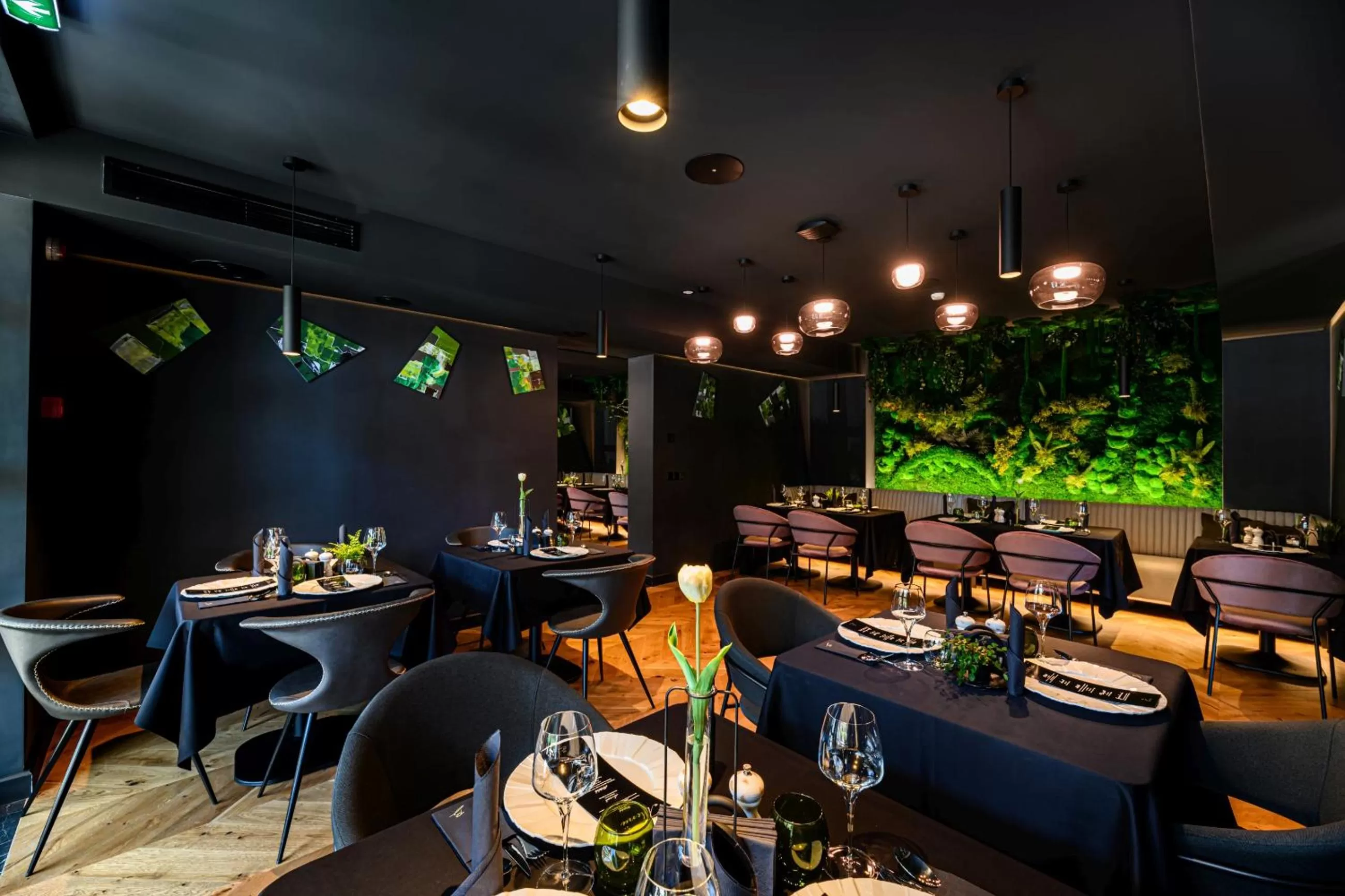 Breakfast in B THE HOTEL