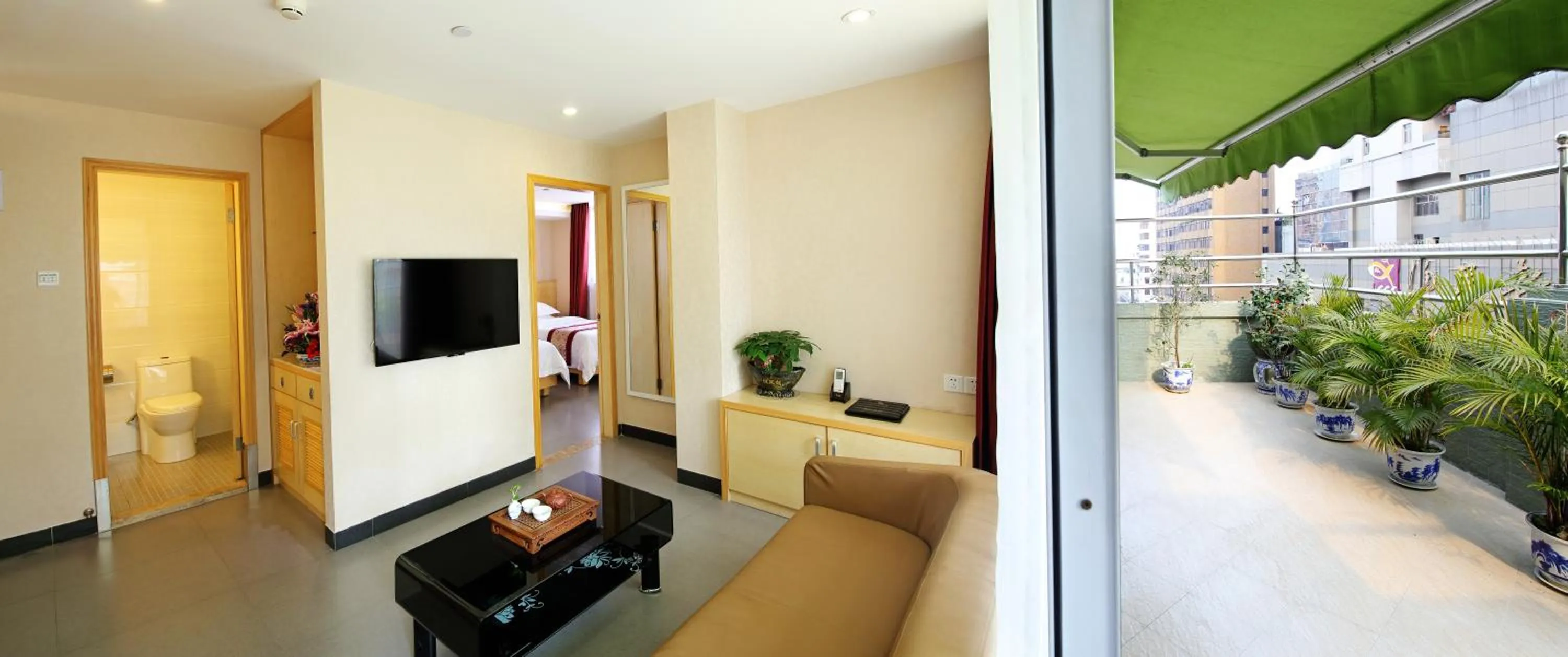 Photo of the whole room in Guang Dong Hotel