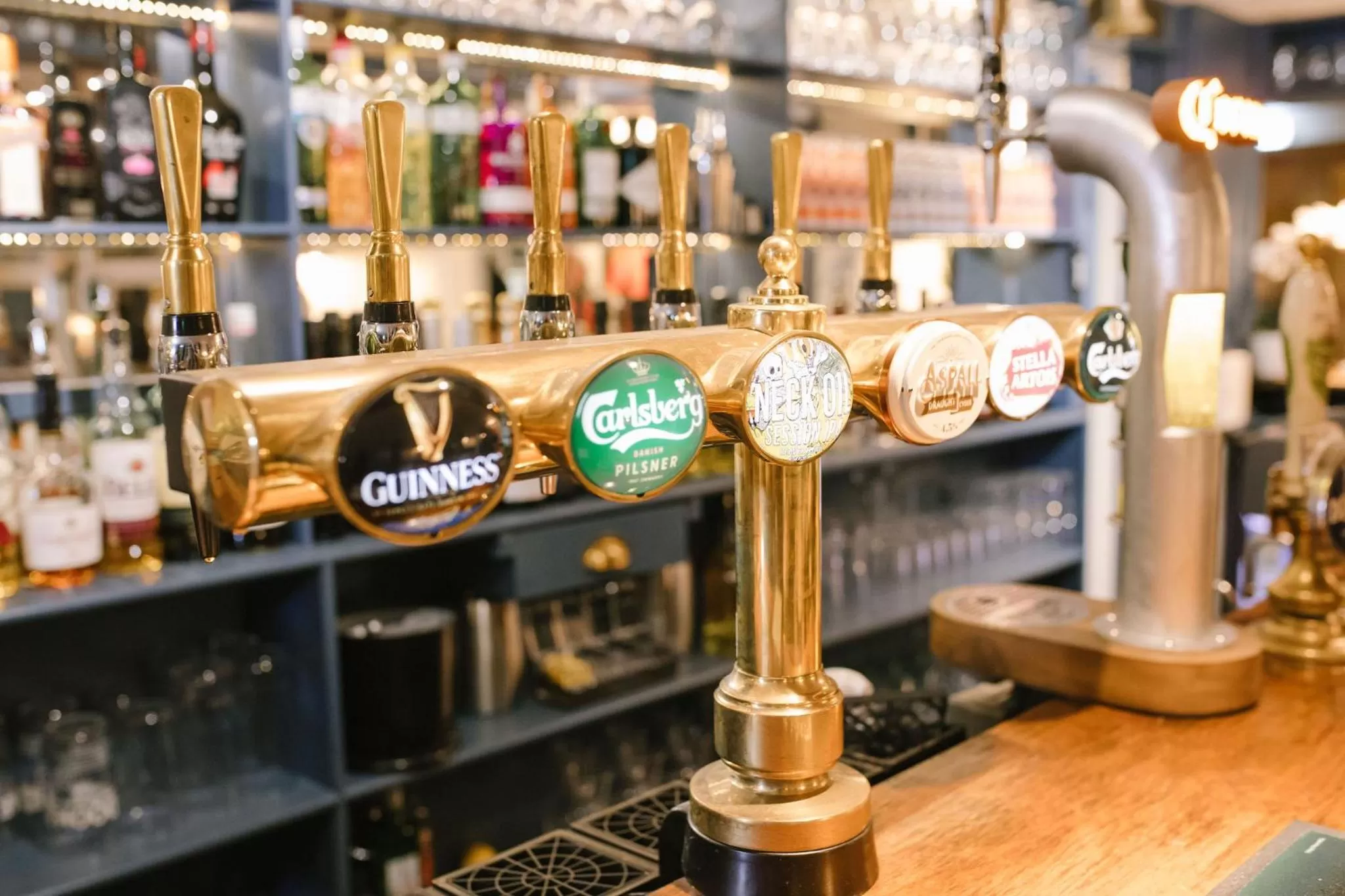 Lounge or bar in The Kings Arms, Colchester A120