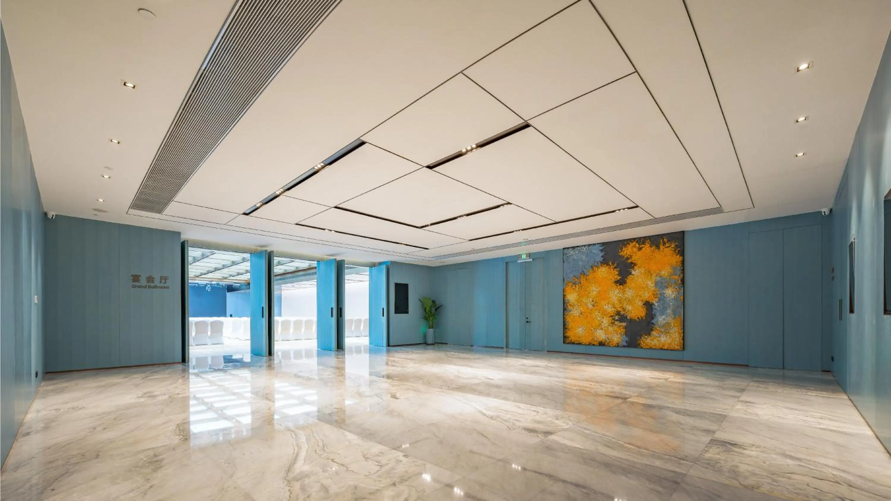 Meeting/conference room in Holiday Inn Changchun Oriental Plaza by IHG