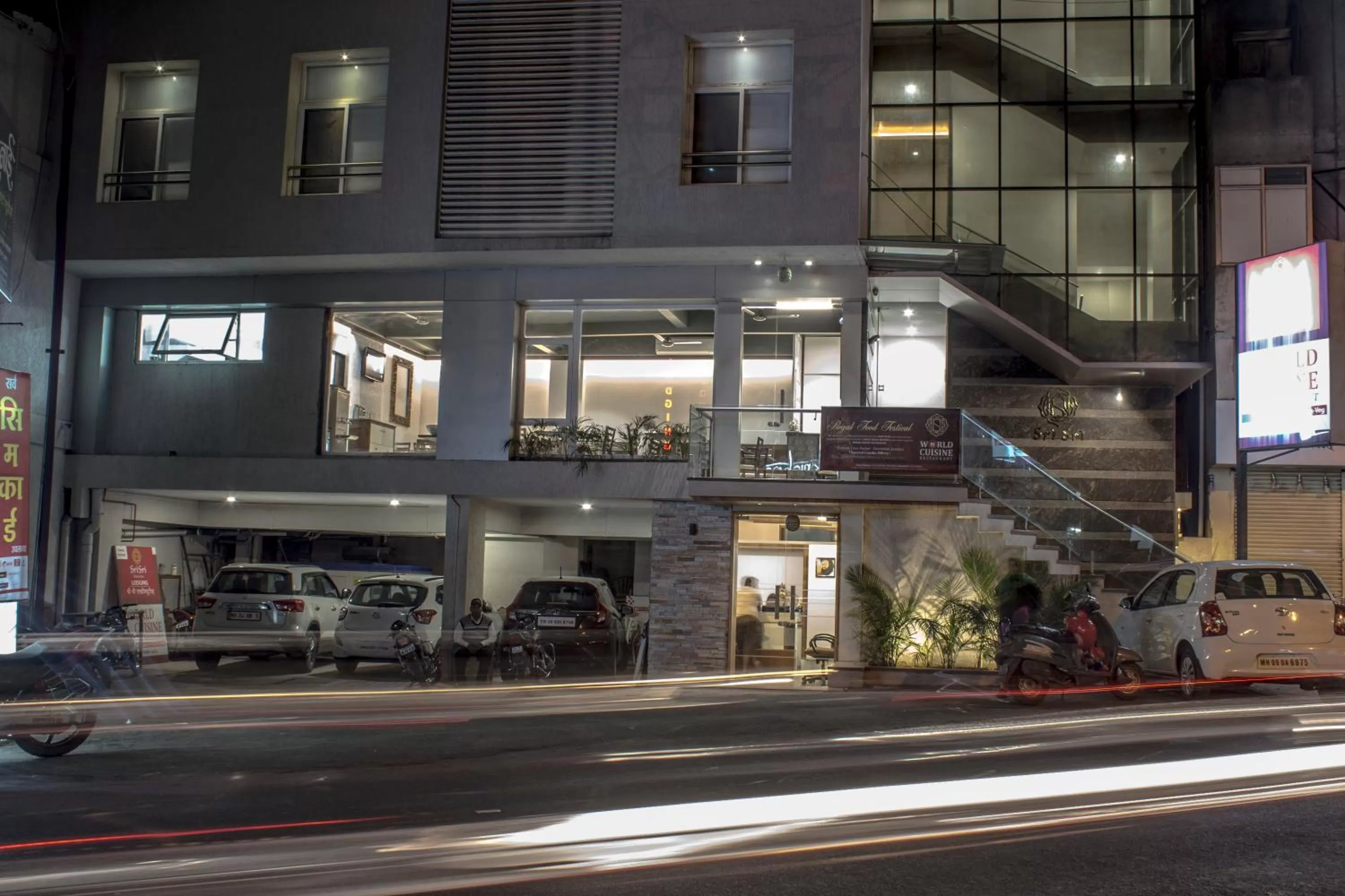 Property building in Hotel SRI SRI EXECUTIVE KOLHAPUR NEAR MAHALAXMI TEMPLE