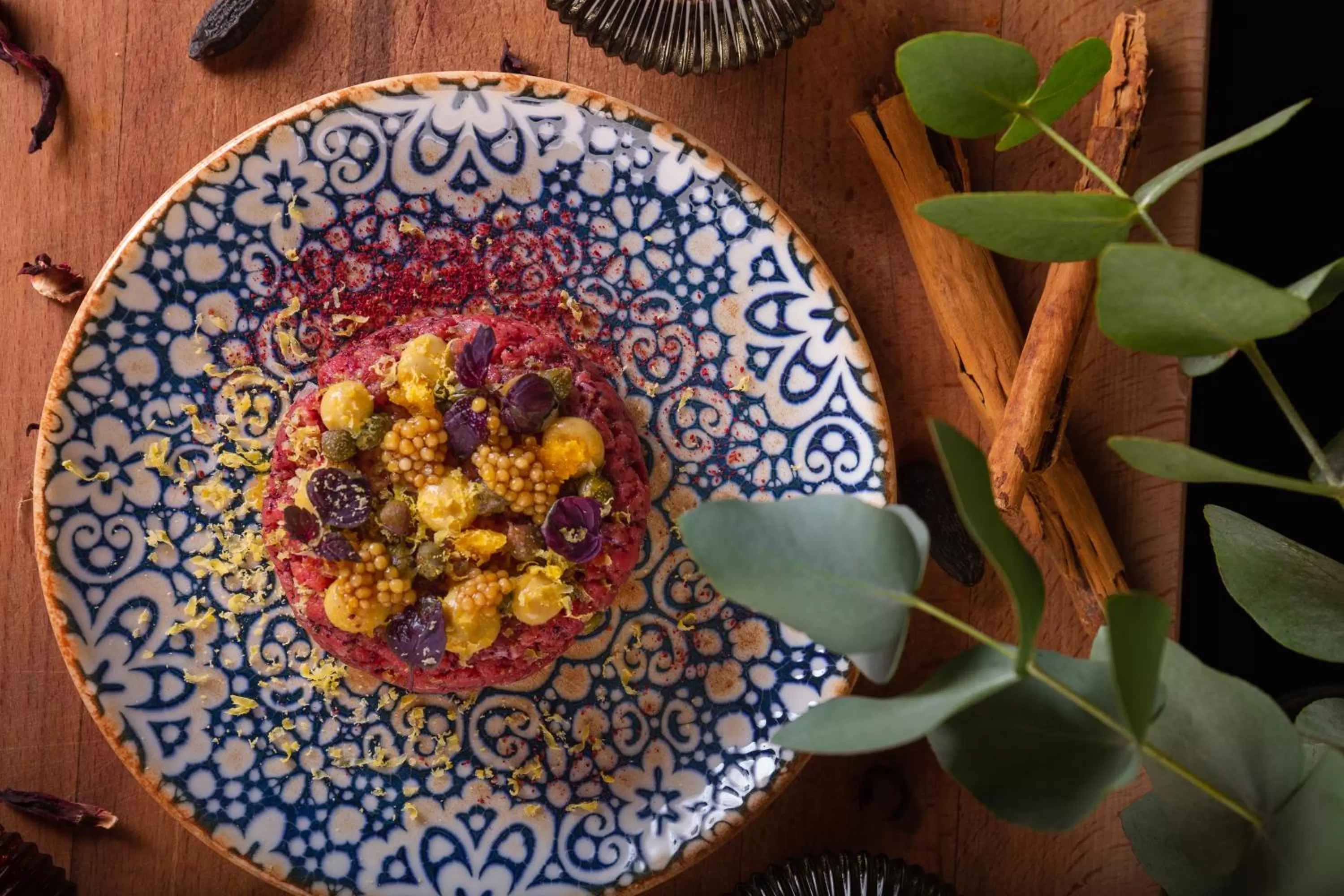 Restaurant/places to eat in Vox Hotel