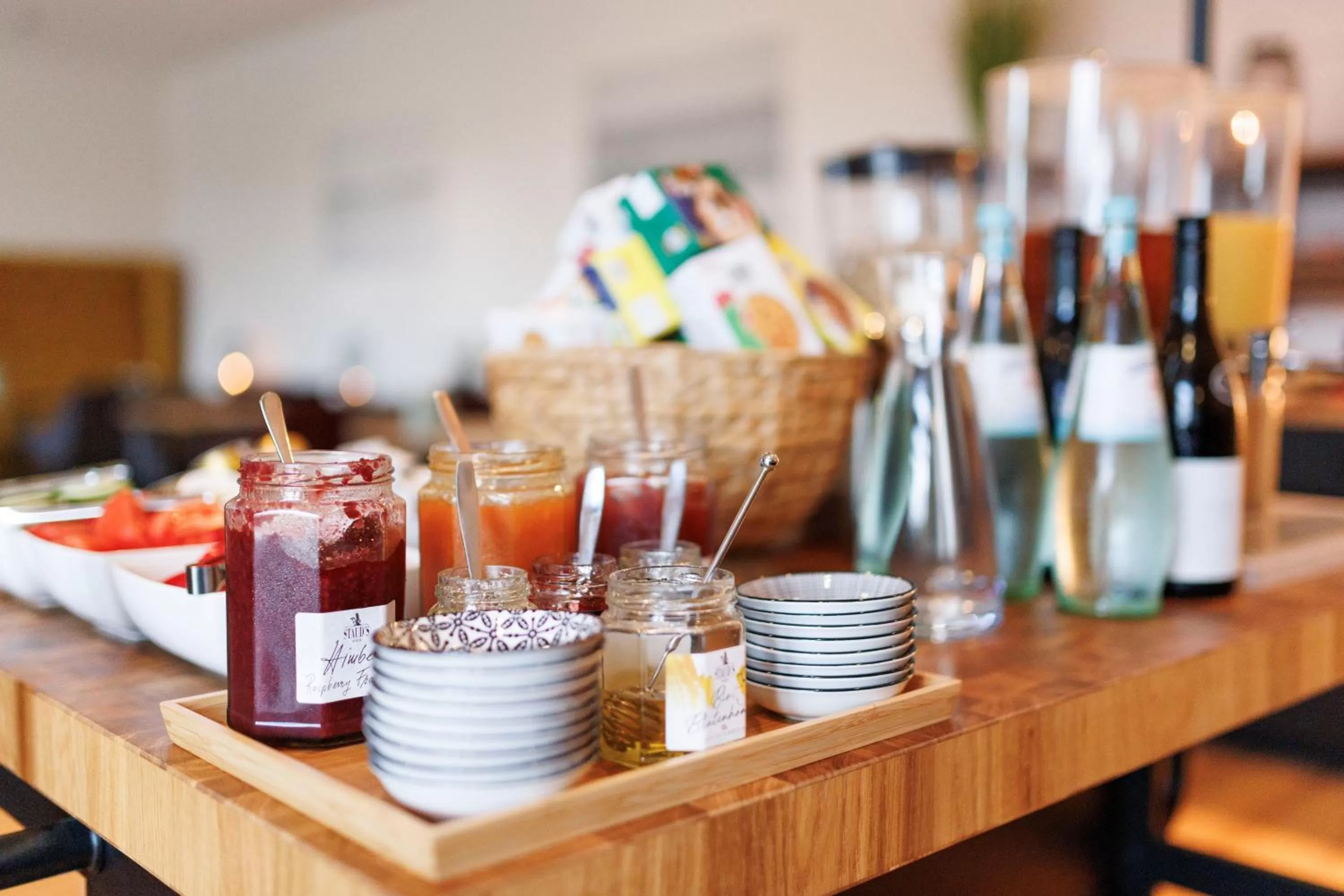 Buffet breakfast in Kracher Hotel Doppelzimmer