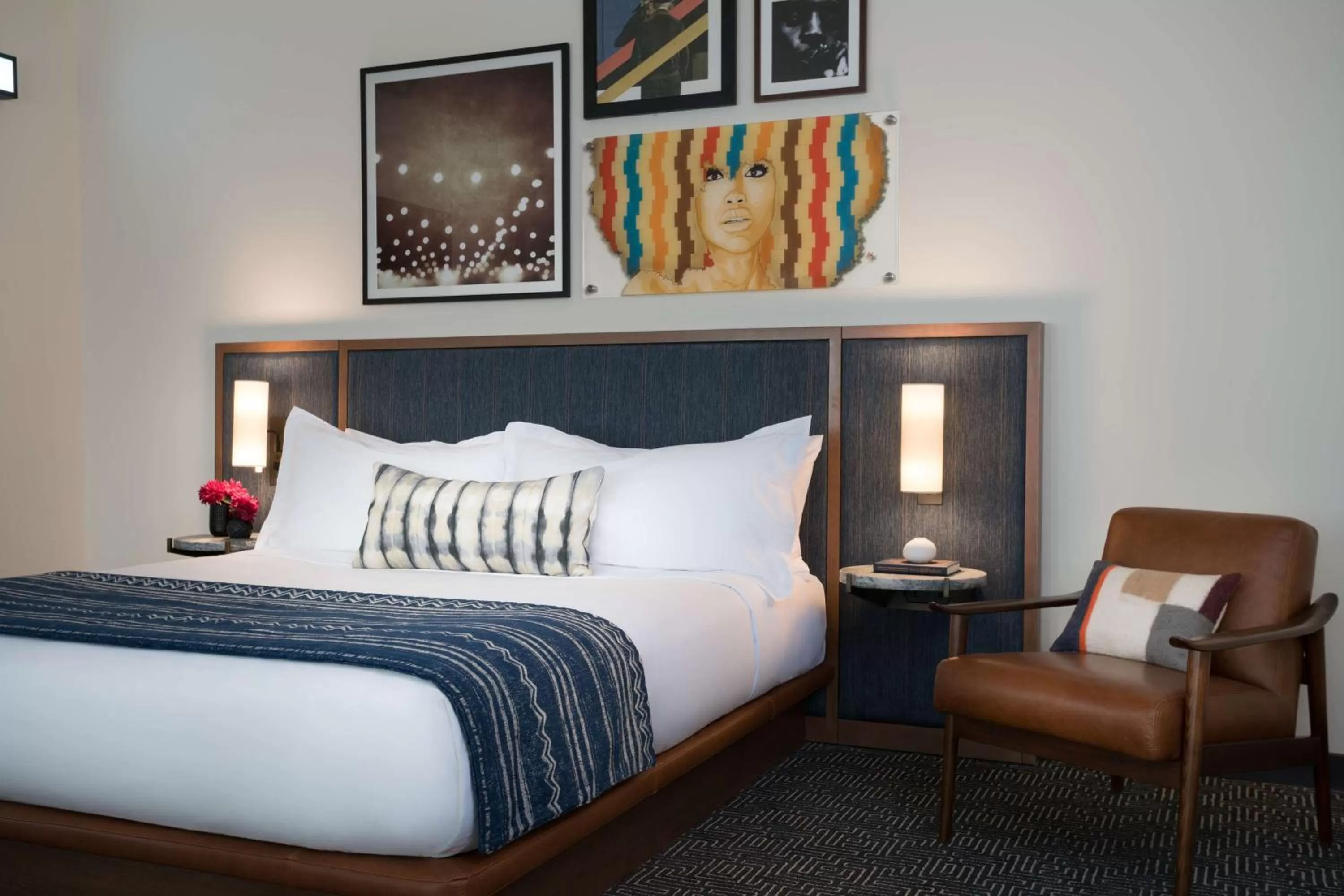 Bed in The Troubadour Hotel New Orleans