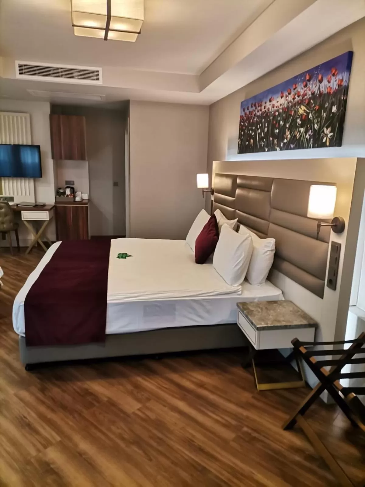 Massage in Golden Royal Hotel