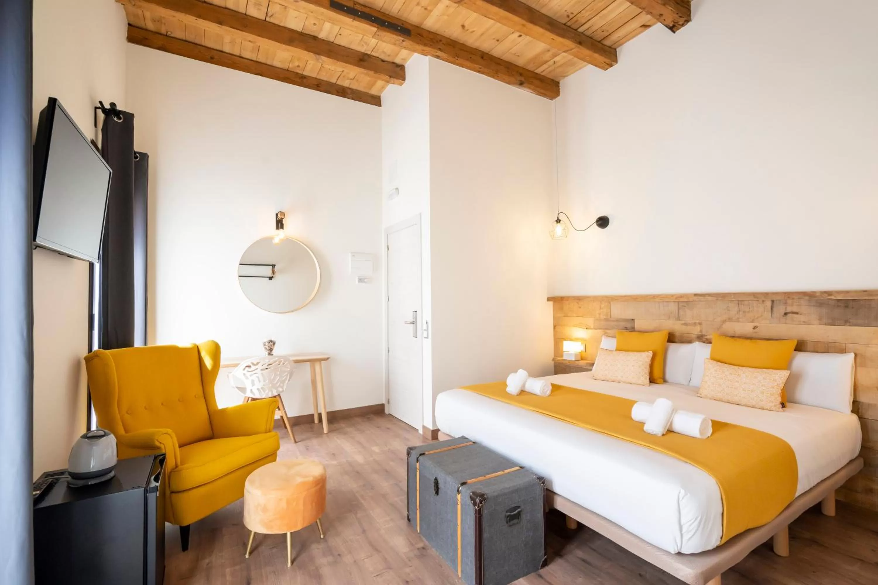 Bed in Dobo Azacanes Hostal