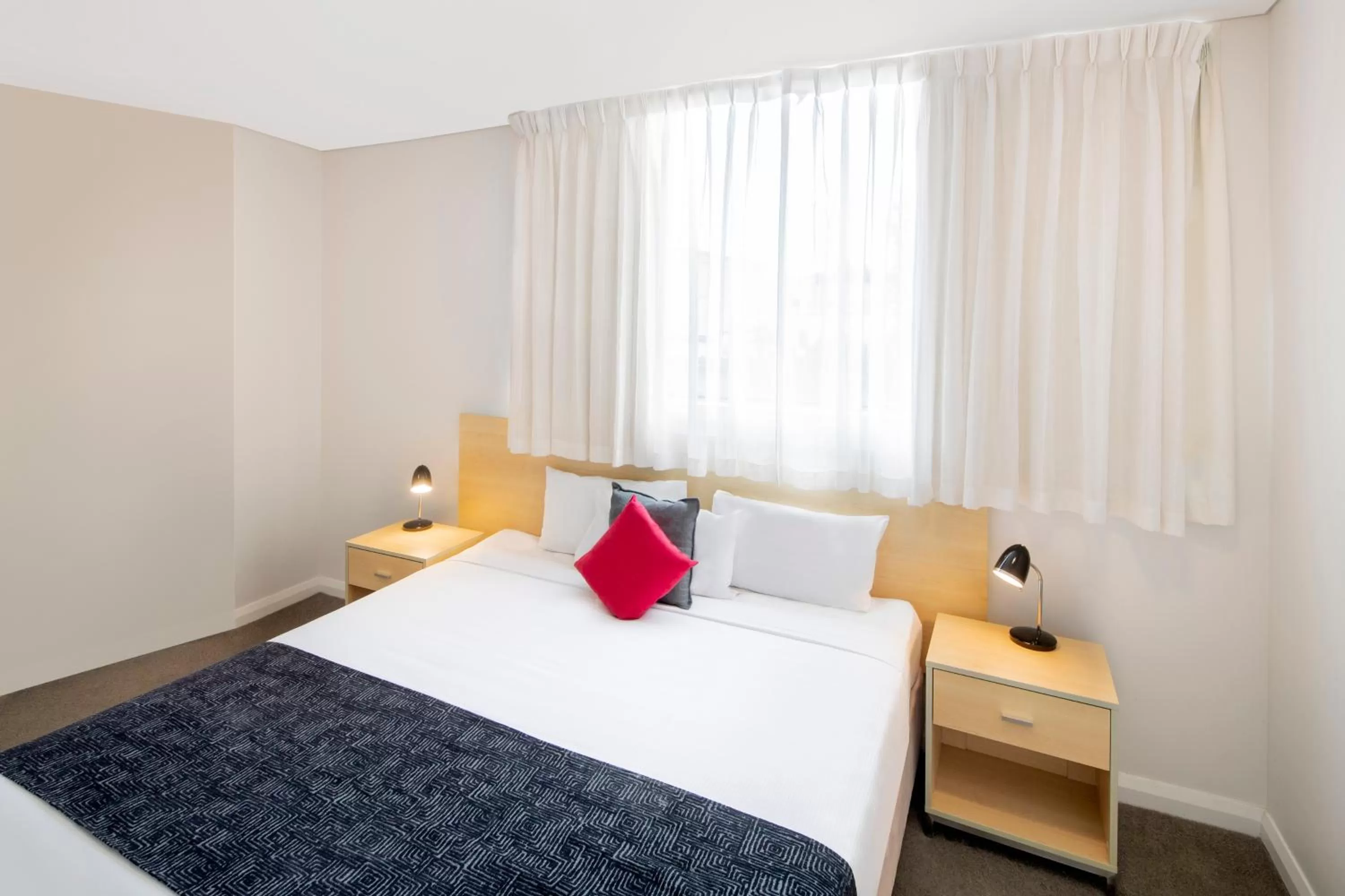 Bedroom, Bed in Mantra Castle Hill Sydney, an Accor Hotel