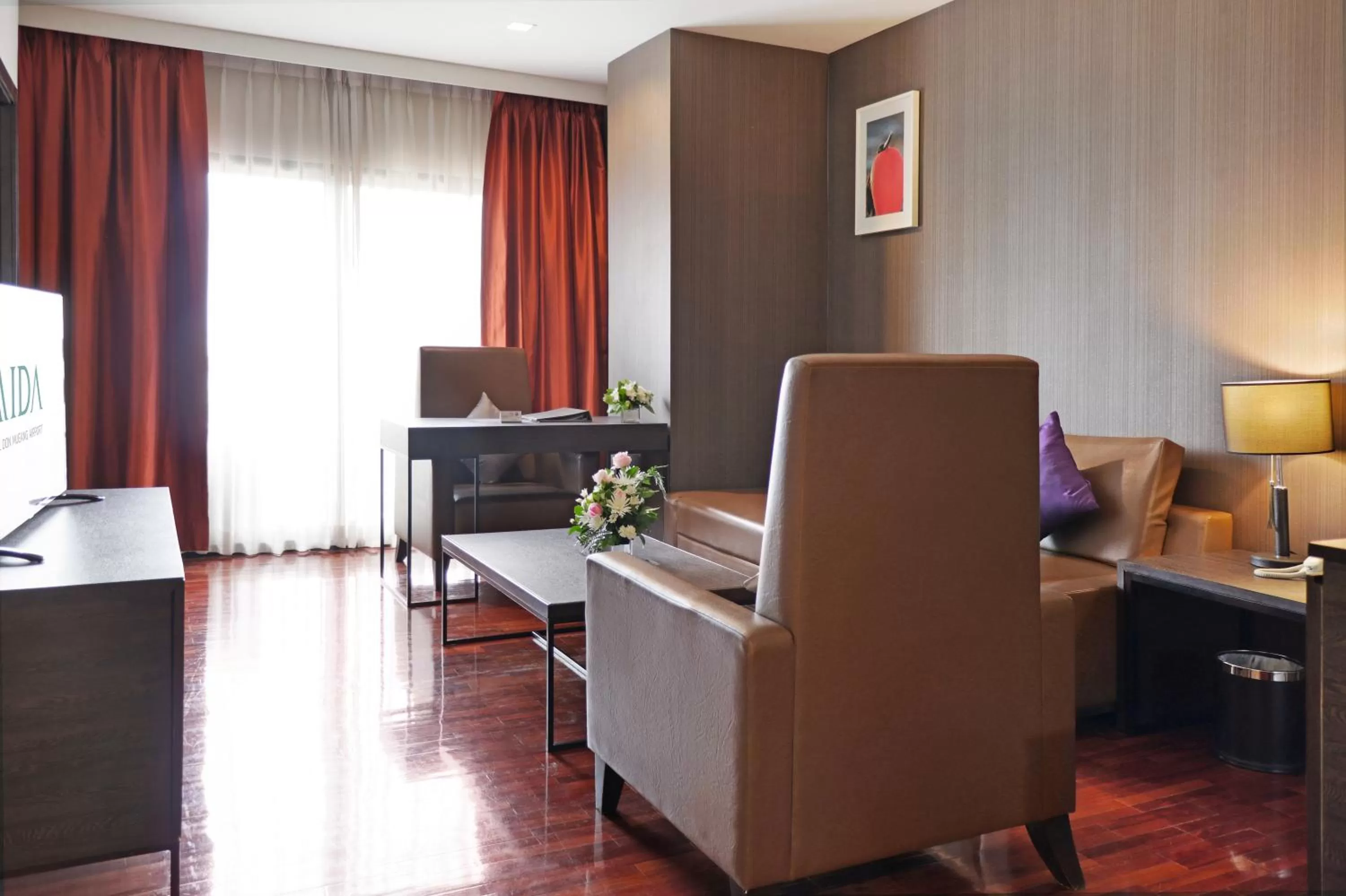 Living room in Mida Hotel Don Mueang Airport