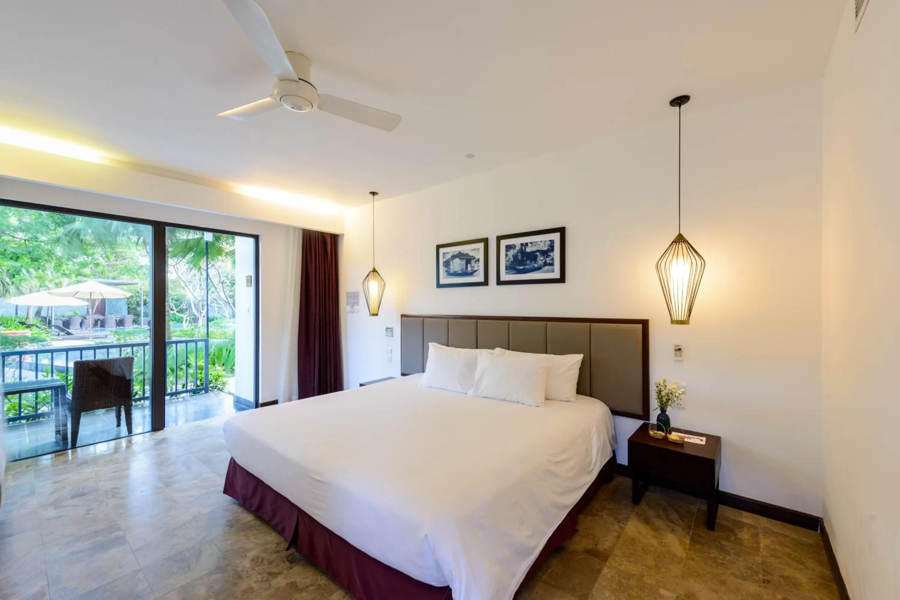 Bed in SENVILA Boutique Resort & Spa