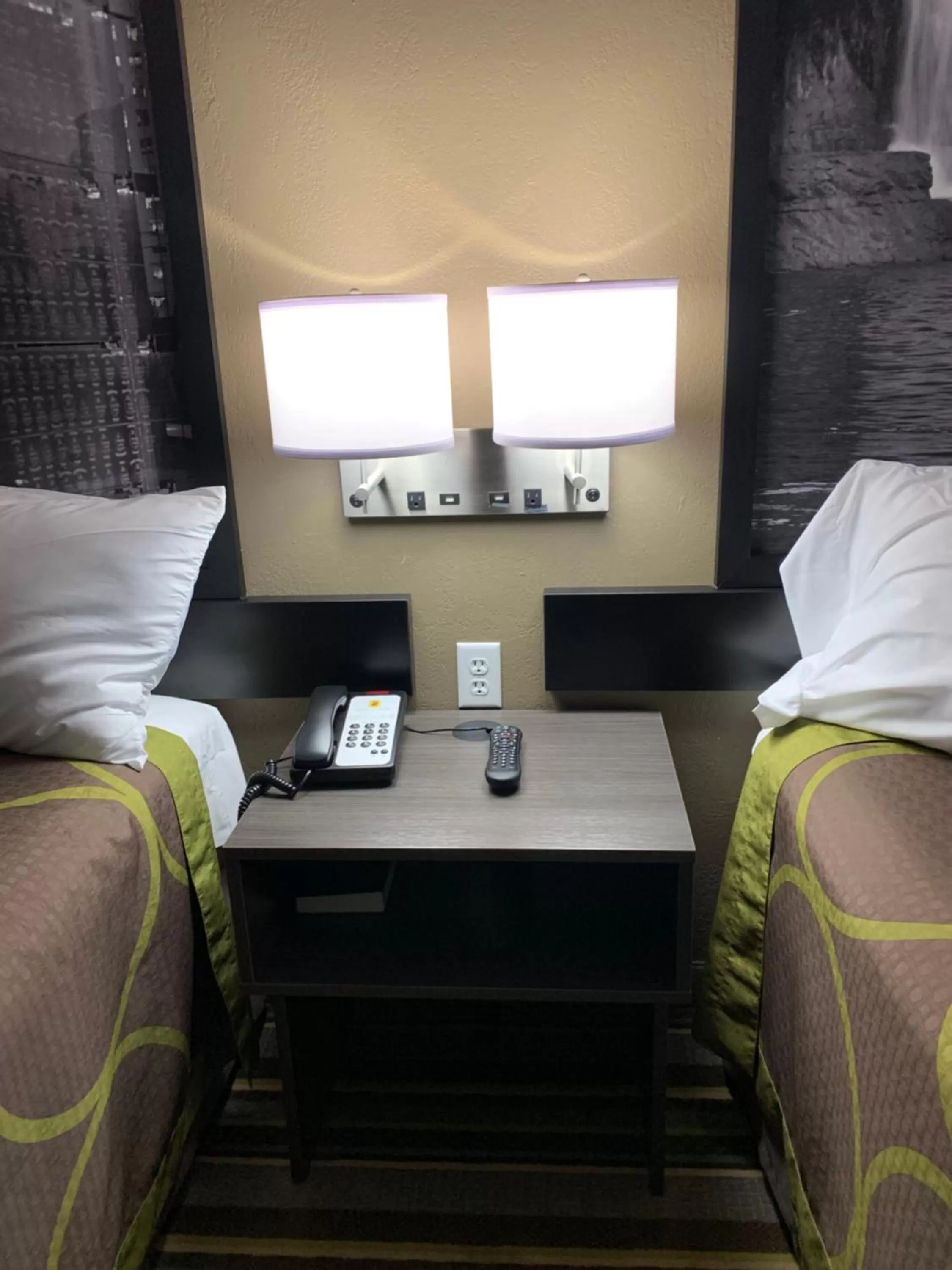 Other, Bed in Super 8 by Wyndham Brownsburg