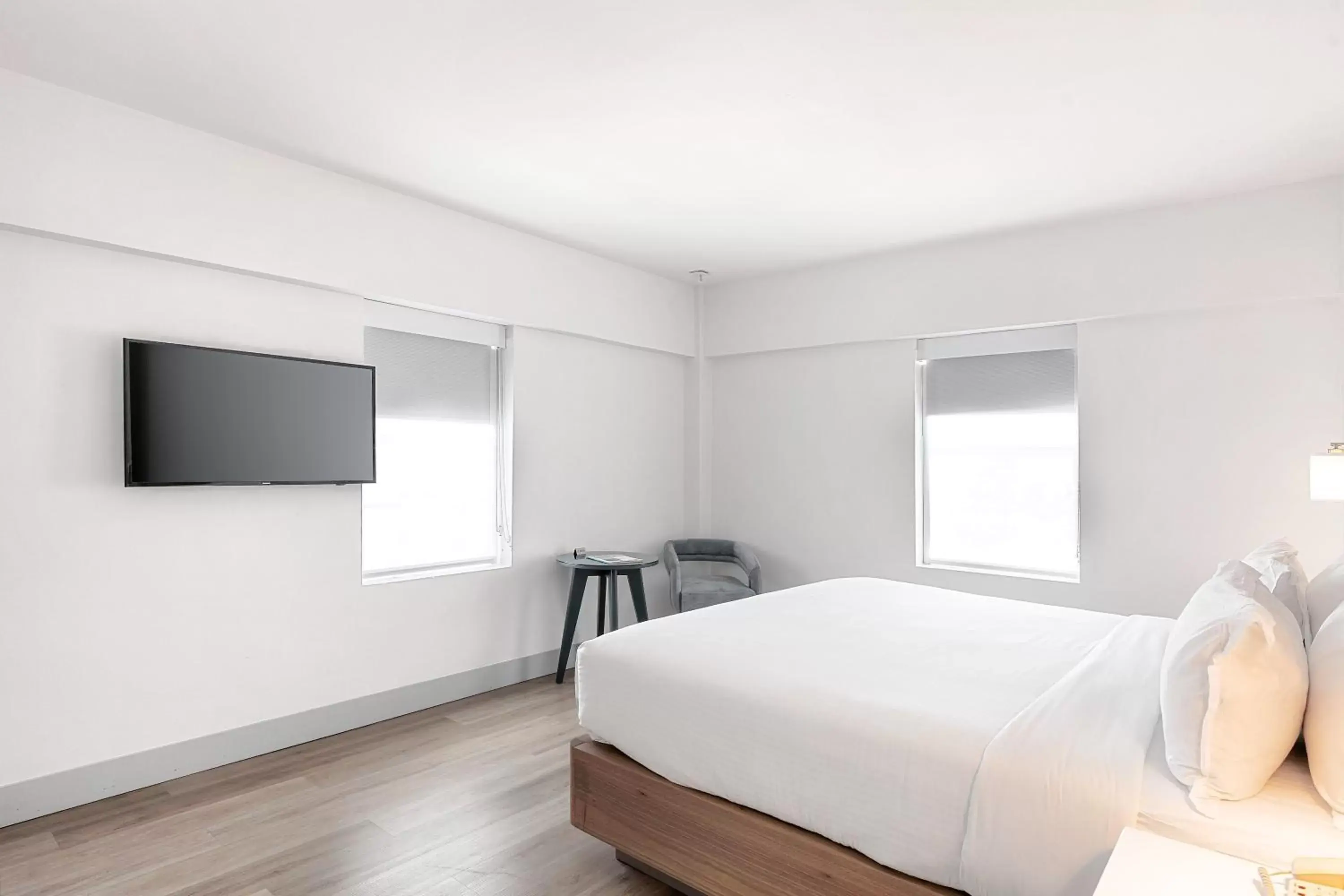 King Room - Non-Smoking in Townhouse by Luxurban King Room - Non-Smoking in Townhouse by Luxurban