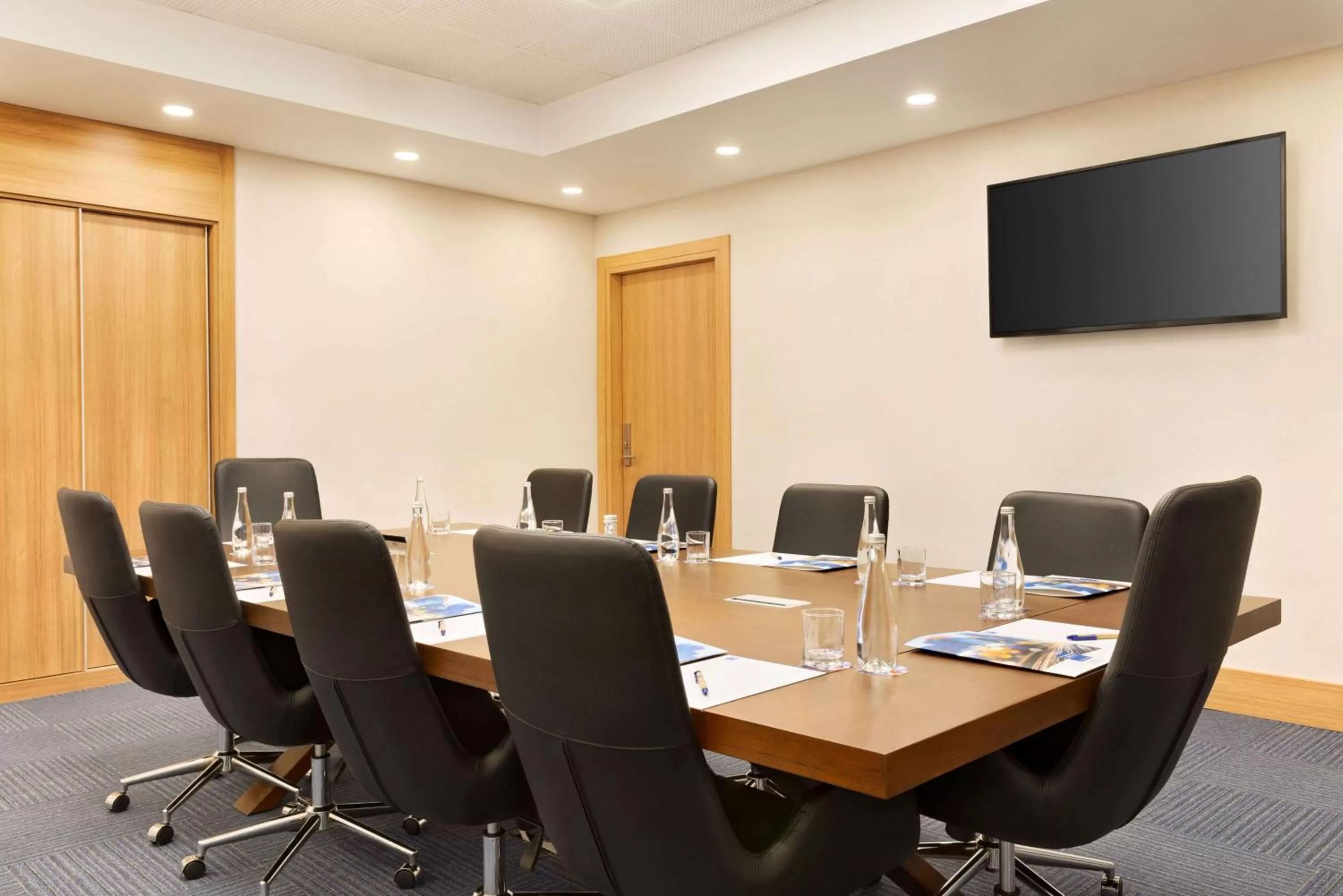 Meeting/conference room in Tryp by Wyndham Istanbul Atasehir