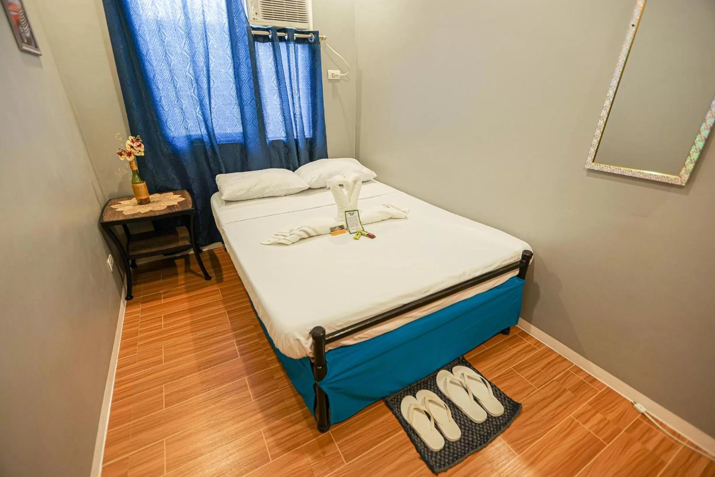 Bed in Kingswick Residences & Lodge