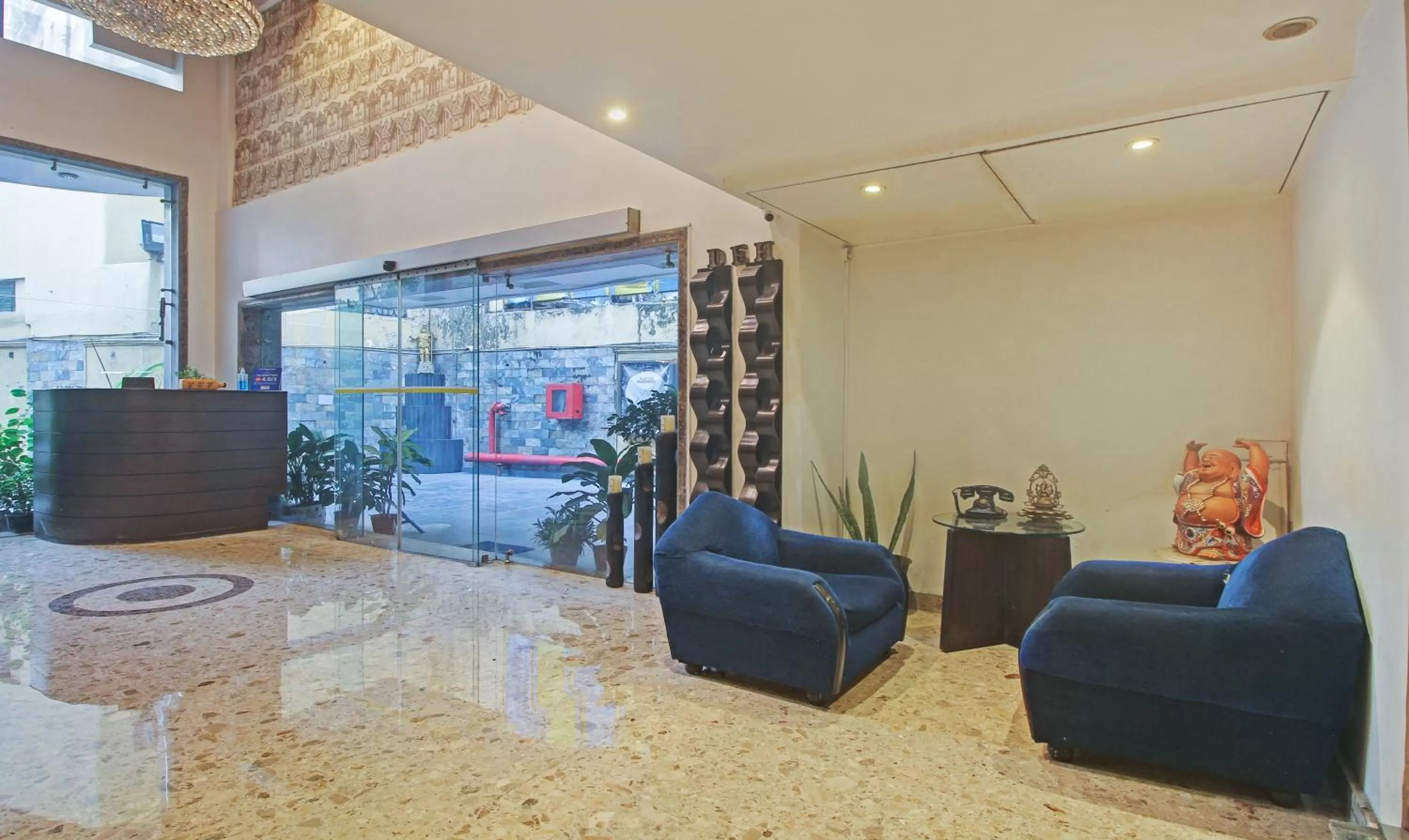 Seating area in Treebo Tryst Dee Empresa